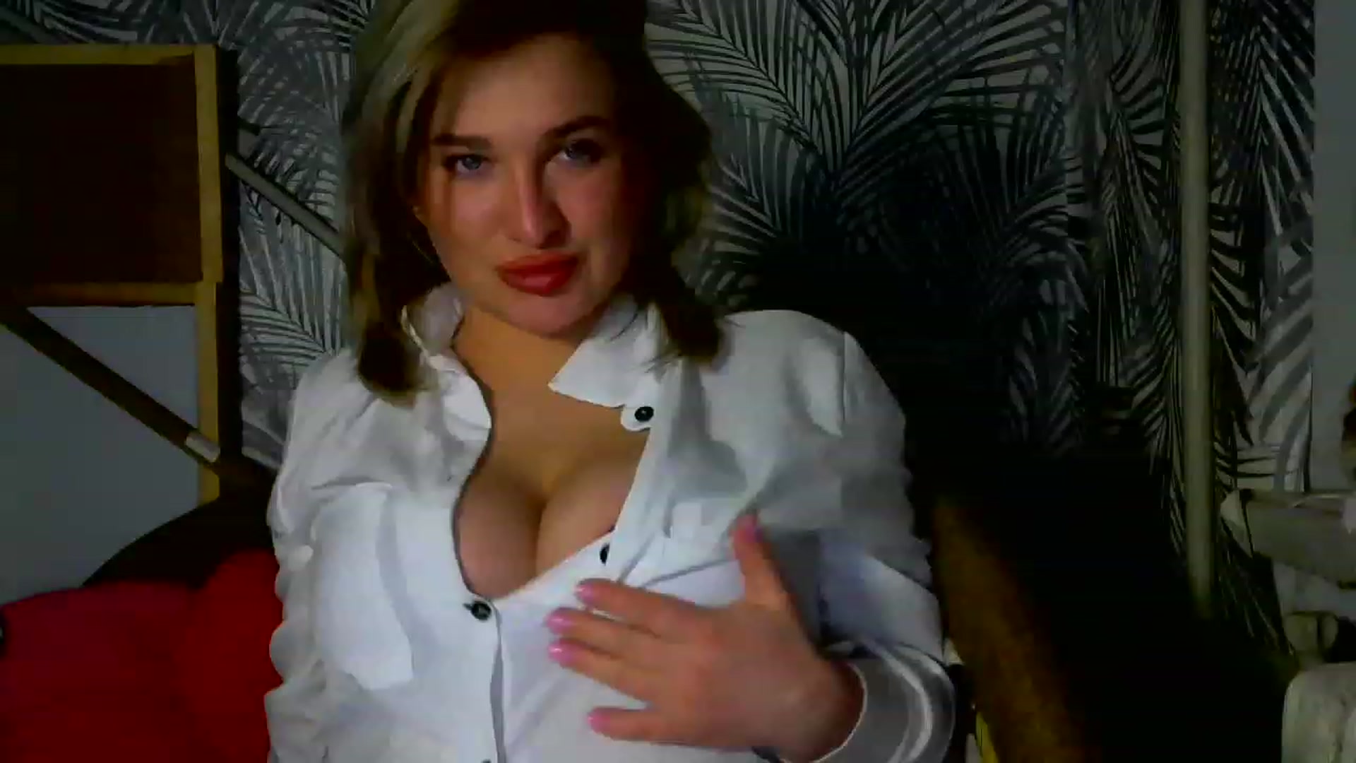 Gallery image thumbnail from Melinda_sweet's myfreecams stream on, 01/05/2023, 21:51 image 15 of 20