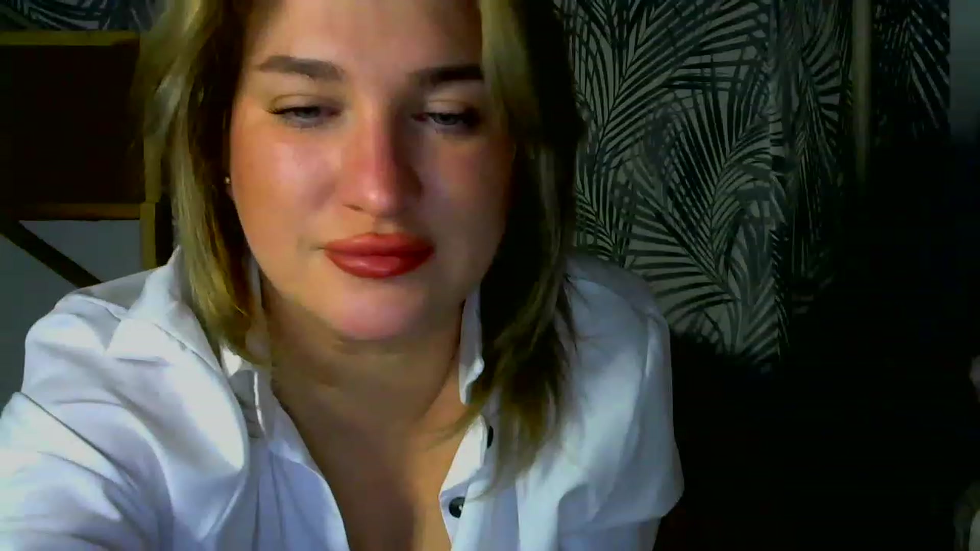 Gallery image thumbnail from Melinda_sweet's myfreecams stream on, 01/05/2023, 21:51 image 19 of 20