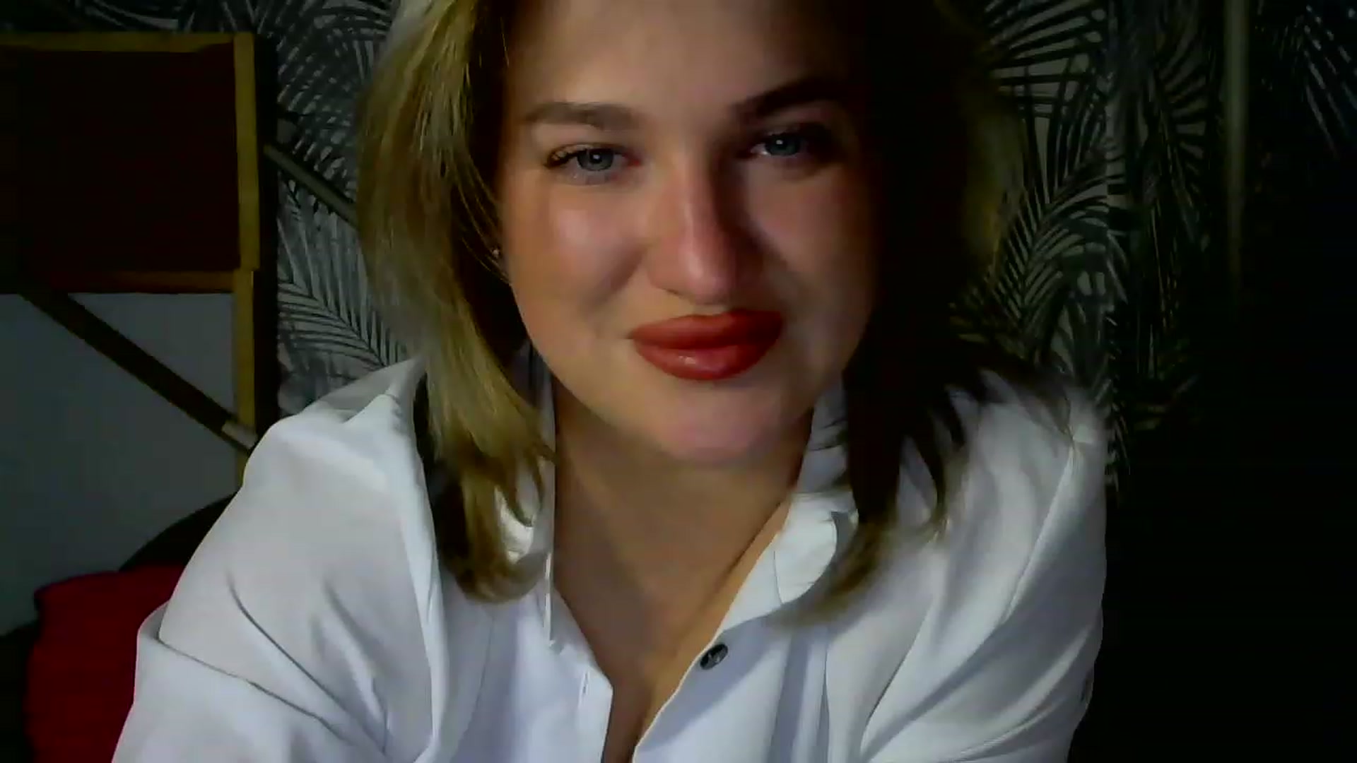 Gallery image thumbnail from Melinda_sweet's myfreecams stream on, 01/05/2023, 21:51 image 6 of 20