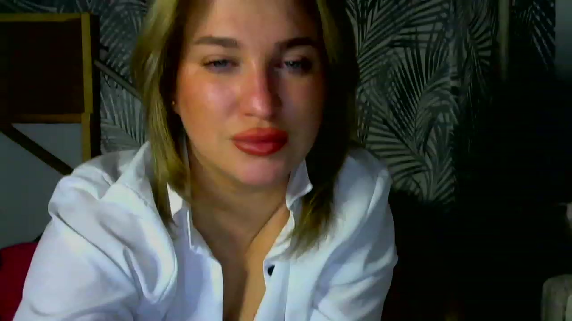 Gallery image thumbnail from Melinda_sweet's myfreecams stream on, 01/05/2023, 21:51 image 20 of 20