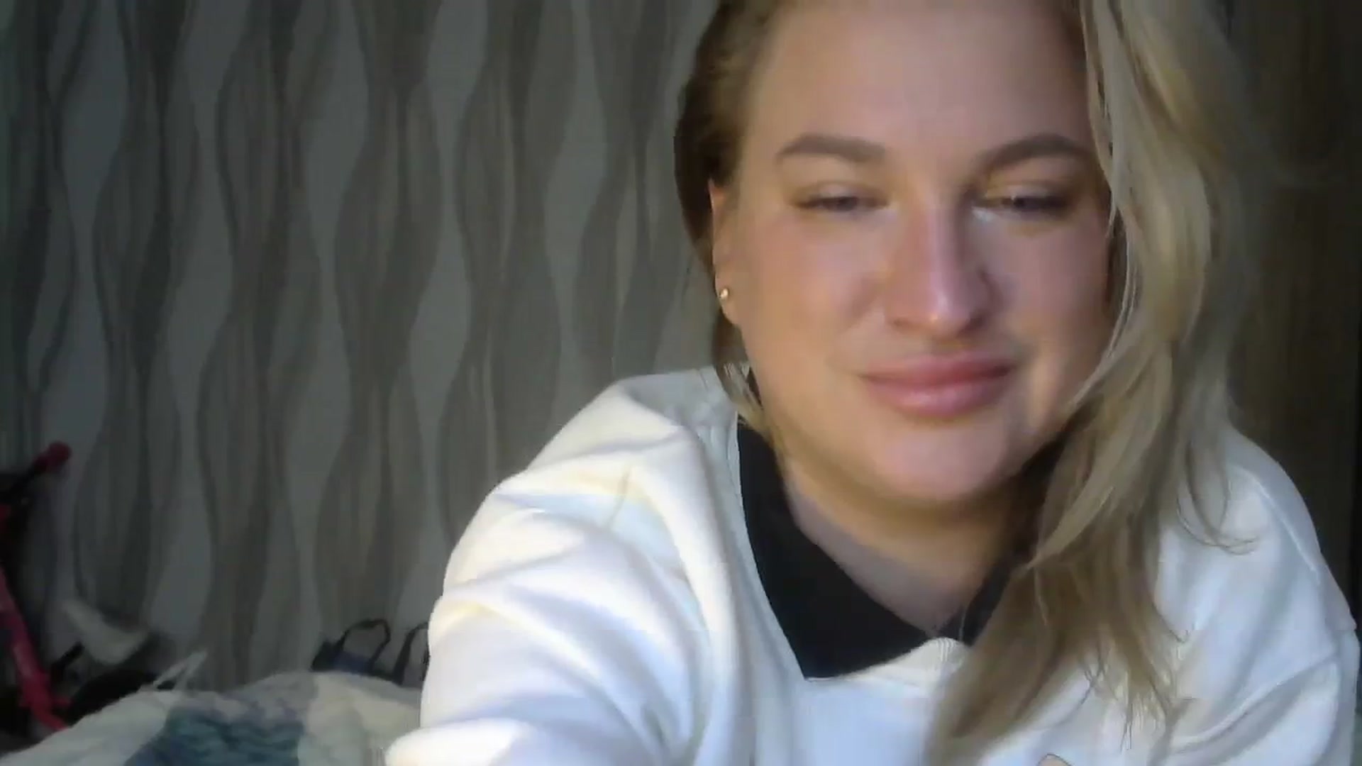 Gallery image thumbnail from Melinda_sweet's myfreecams stream on, 10/11/2023, 08:16 image 6 of 20