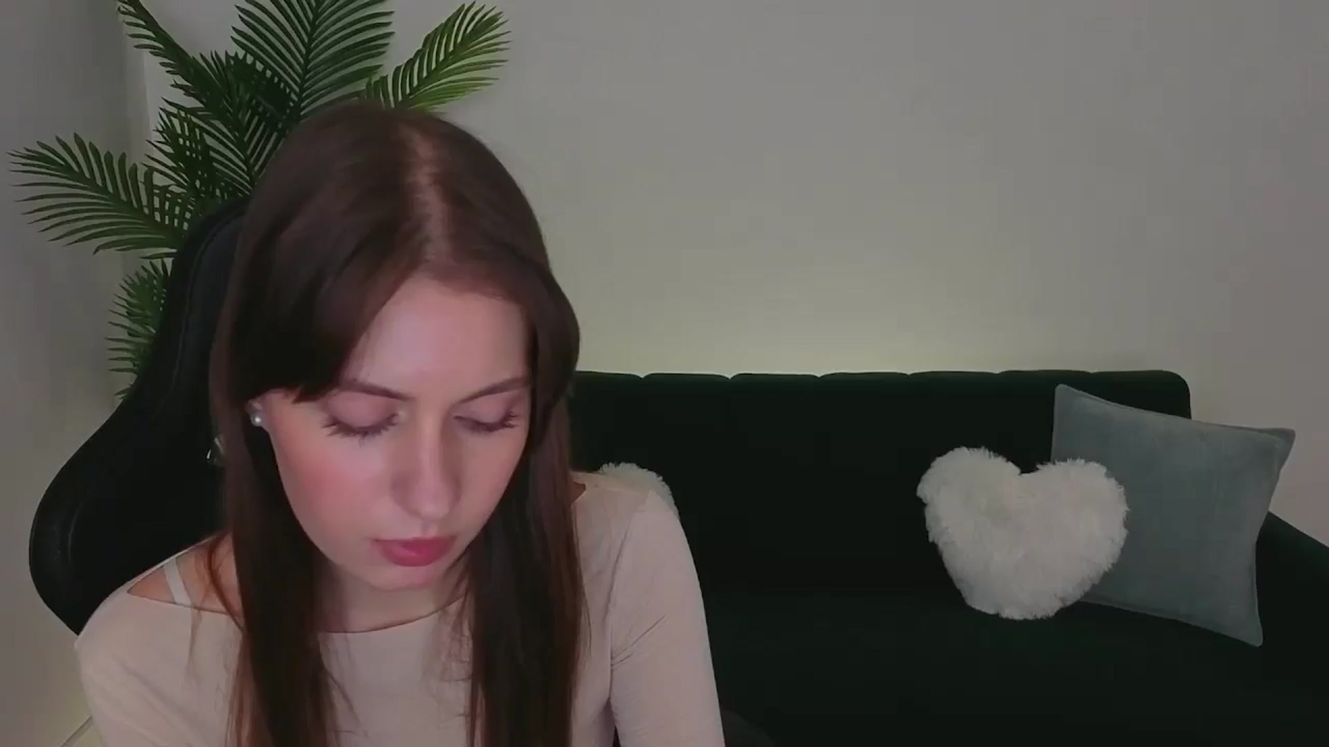 Gallery image thumbnail from Meliora's myfreecams stream on, 11/27/2025, 19:22 image 1 of 20