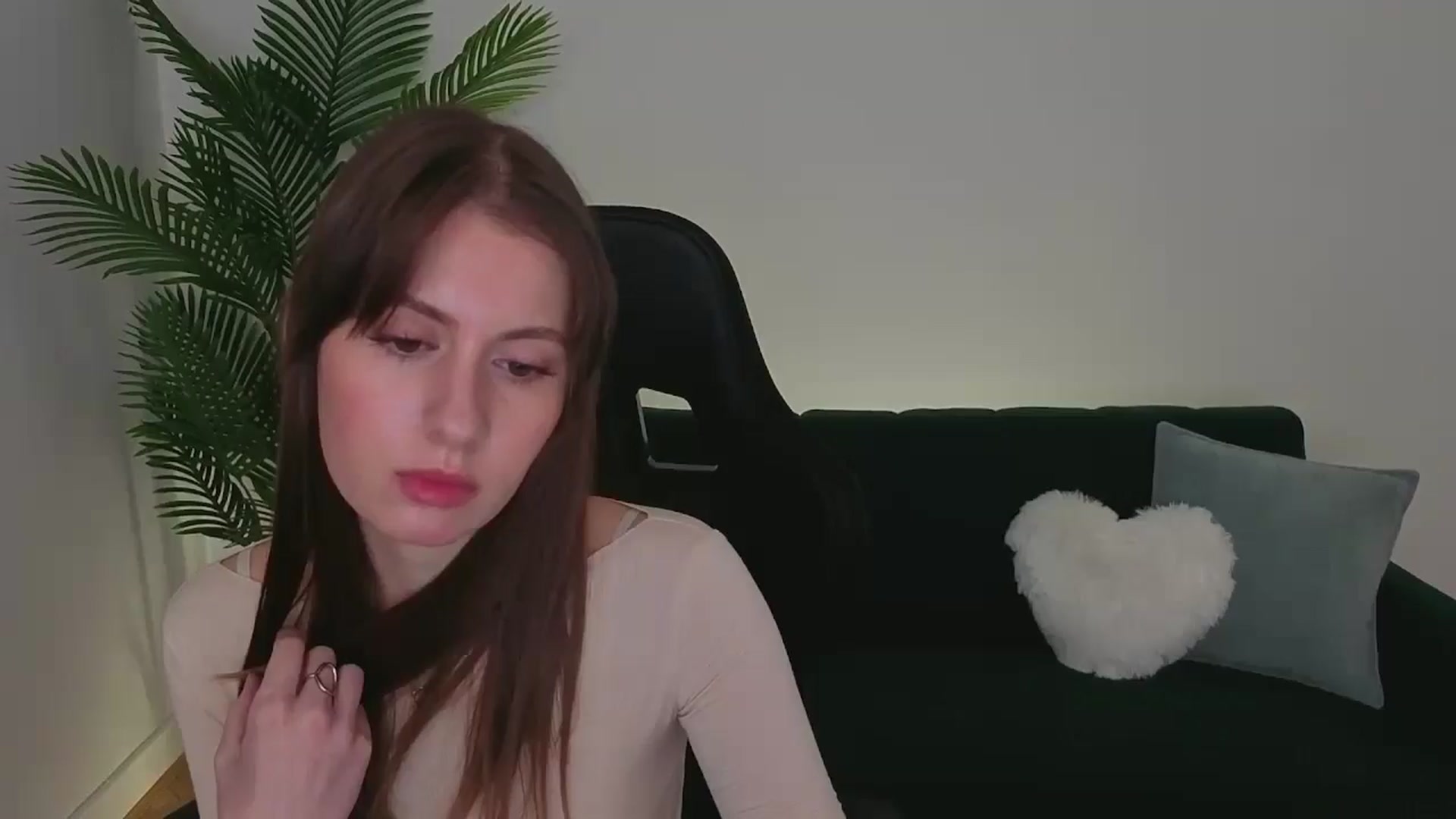 Gallery image thumbnail from Meliora's myfreecams stream on, 11/27/2025, 19:22 image 17 of 20