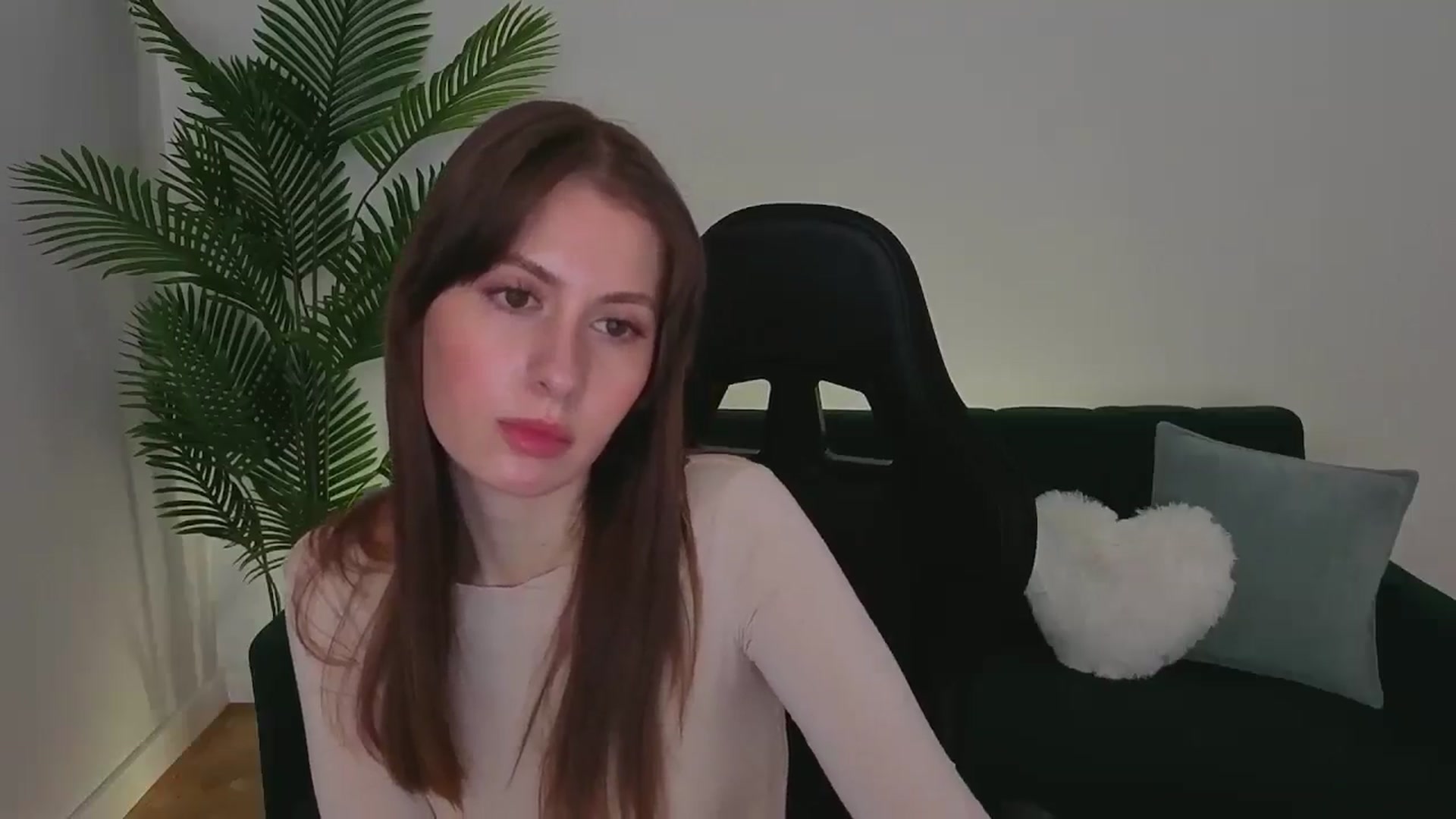 Gallery image thumbnail from Meliora's myfreecams stream on, 11/27/2025, 19:22 image 4 of 20