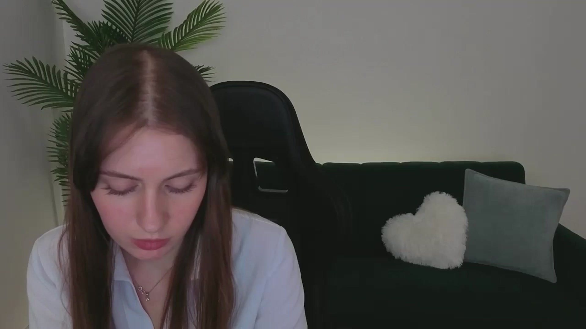 Gallery image thumbnail from Meliora's myfreecams stream on, 11/29/2025, 19:07 image 15 of 20