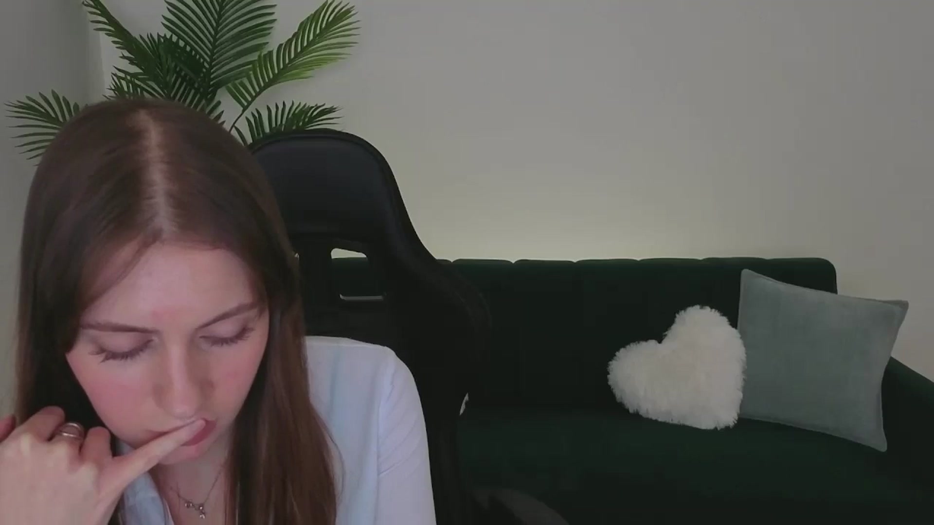 Gallery image thumbnail from Meliora's myfreecams stream on, 11/29/2025, 19:07 image 20 of 20