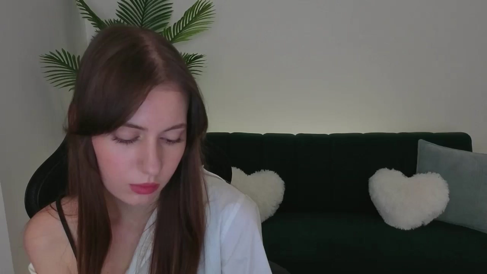 Gallery image thumbnail from Meliora's myfreecams stream on, 12/01/2025, 14:58 image 15 of 20