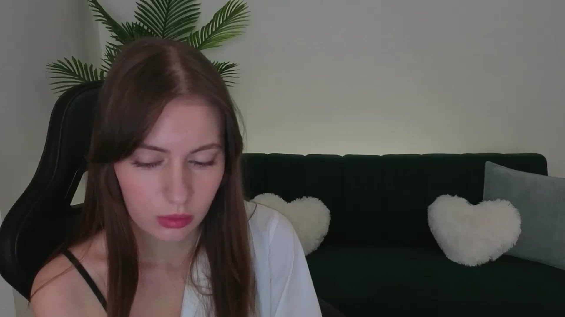 Gallery image thumbnail from Meliora's myfreecams stream on, 12/01/2025, 14:58 image 9 of 20