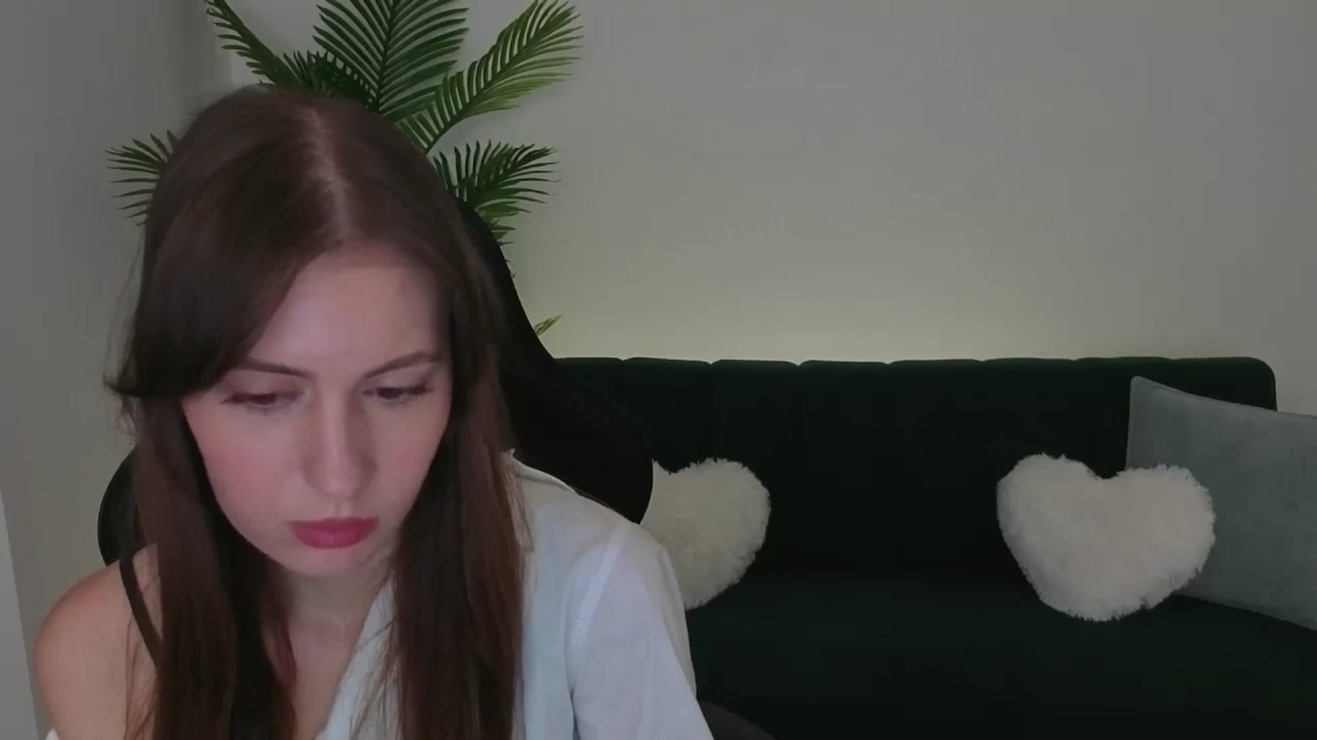 Gallery image thumbnail from Meliora's myfreecams stream on, 12/01/2025, 14:58 image 18 of 20