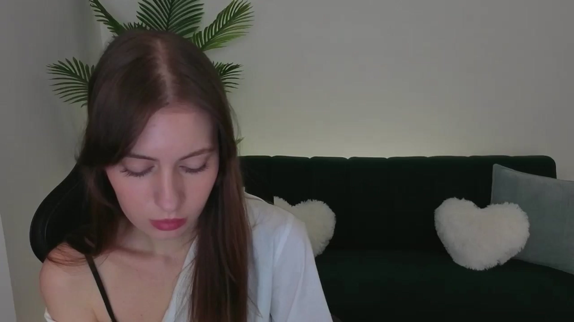 Gallery image thumbnail from Meliora's myfreecams stream on, 12/01/2025, 14:58 image 14 of 20