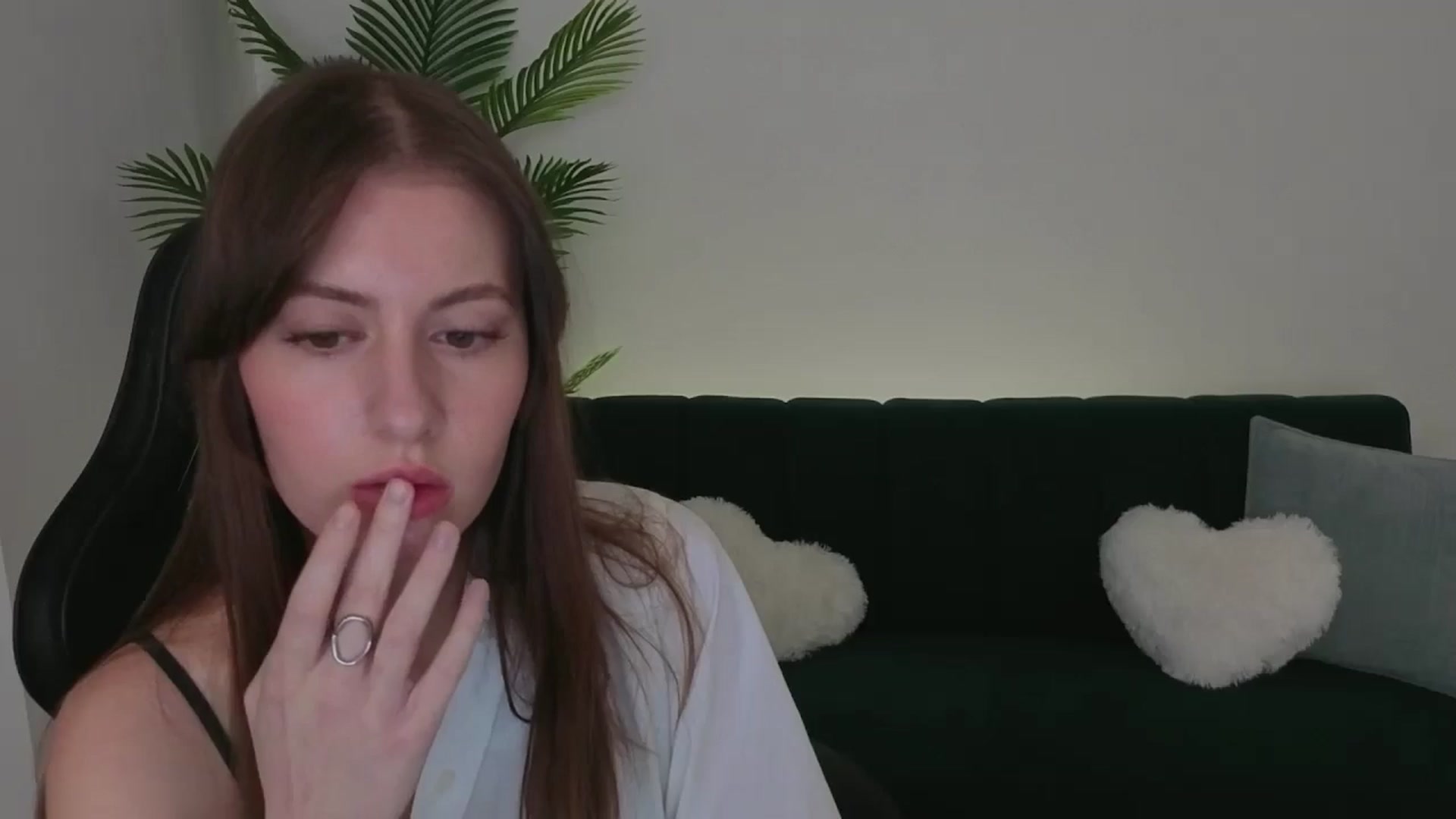 Gallery image thumbnail from Meliora's myfreecams stream on, 12/01/2025, 15:26 image 7 of 20