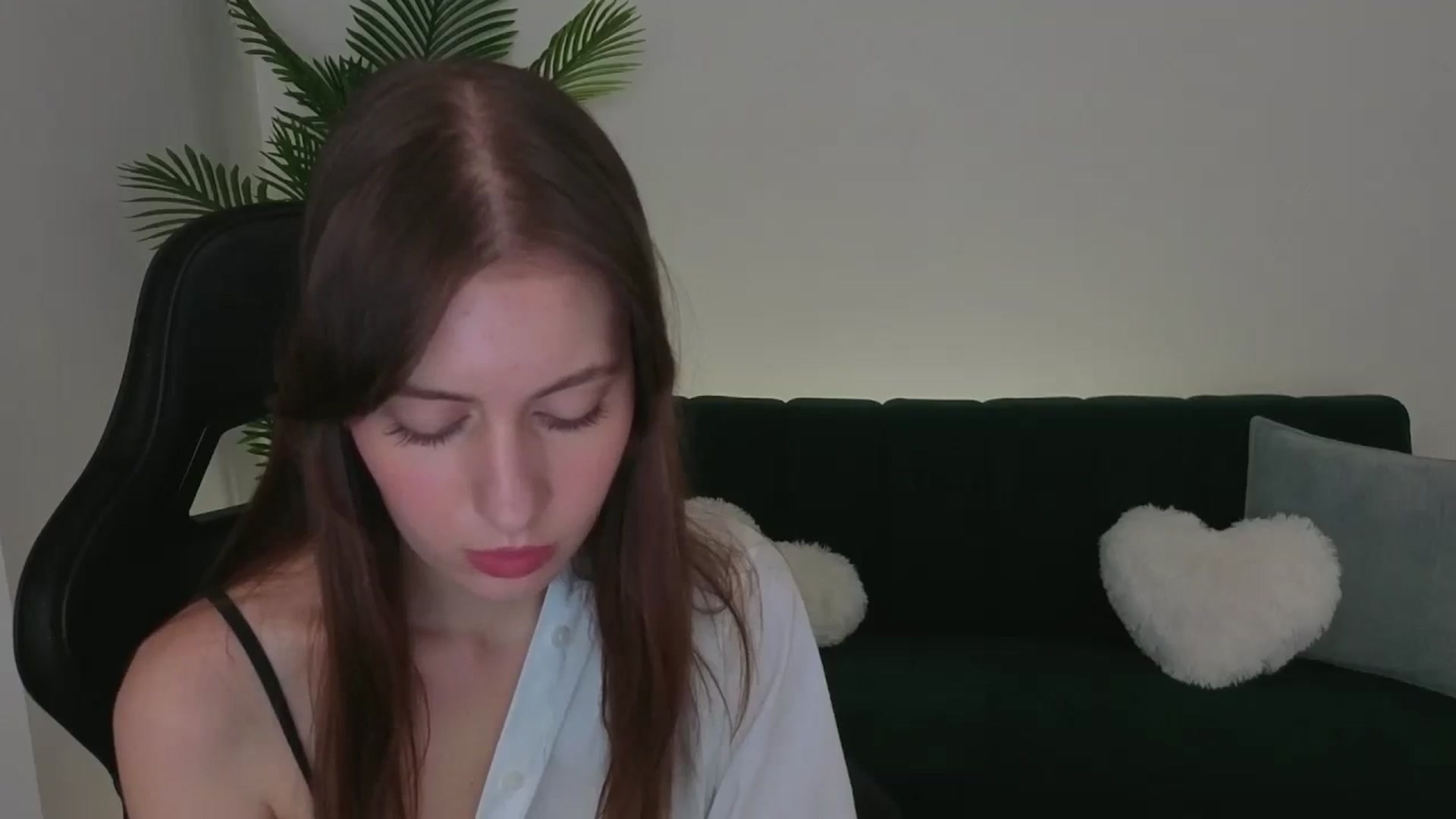 Gallery image thumbnail from Meliora's myfreecams stream on, 12/01/2025, 15:26 image 8 of 20