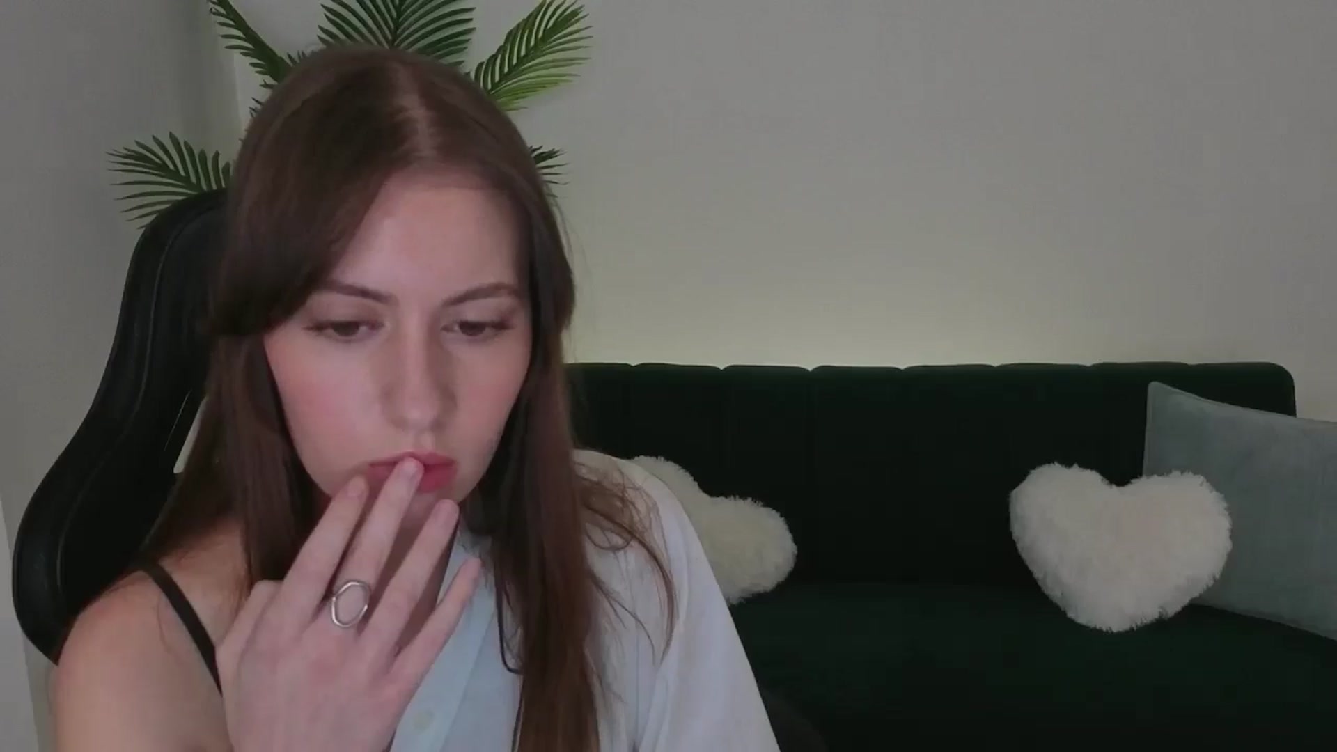Gallery image thumbnail from Meliora's myfreecams stream on, 12/01/2025, 15:26 image 9 of 20