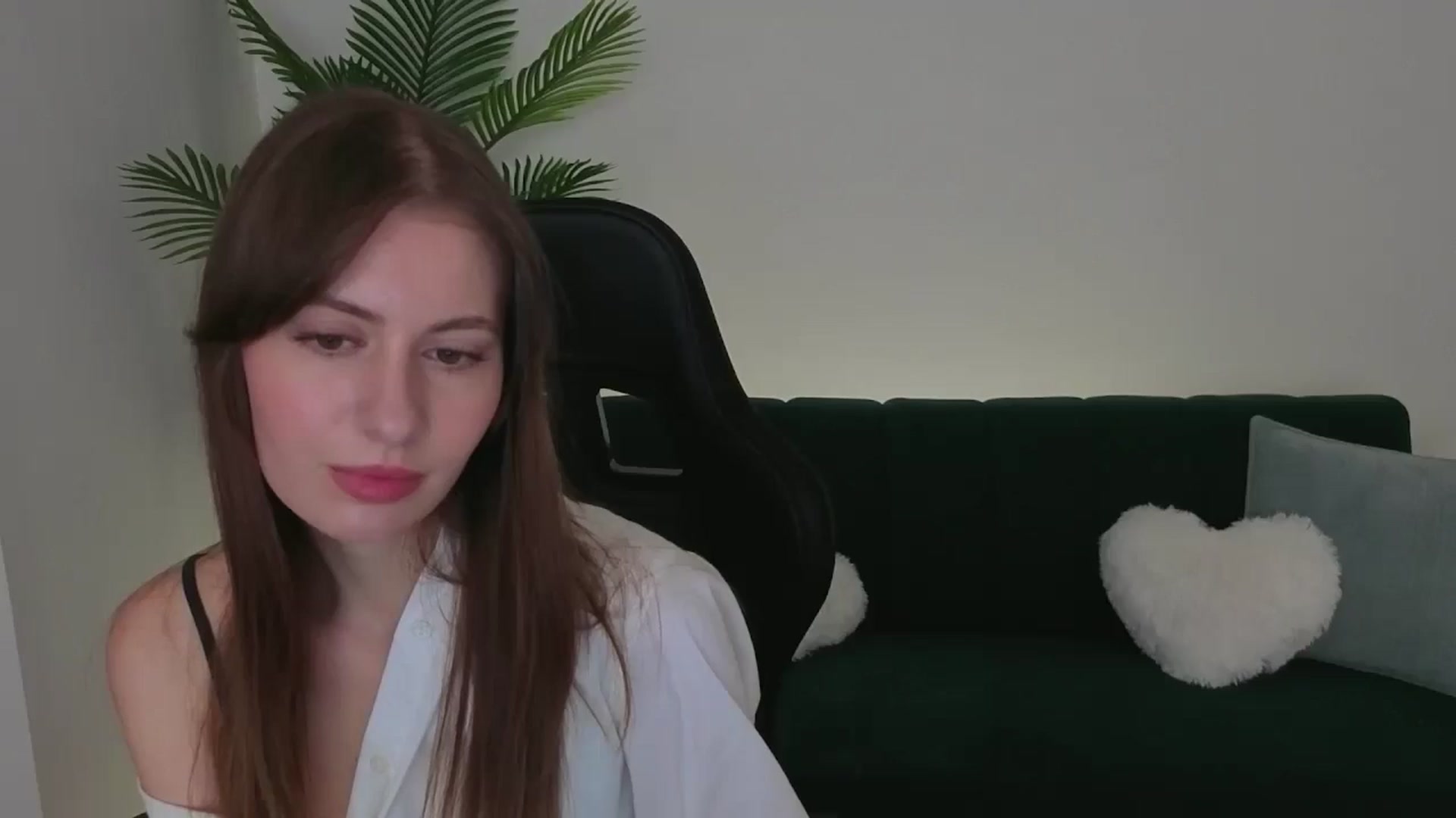 Gallery image thumbnail from Meliora's myfreecams stream on, 12/01/2025, 15:26 image 10 of 20