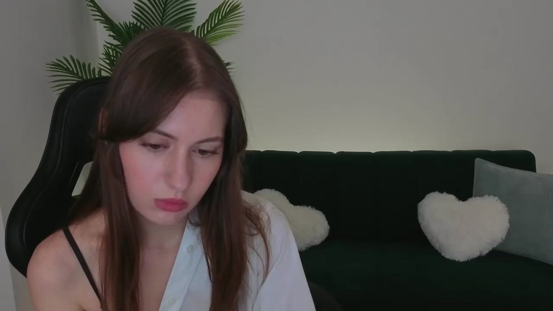 Gallery image thumbnail from Meliora's myfreecams stream on, 12/01/2025, 15:26 image 4 of 20