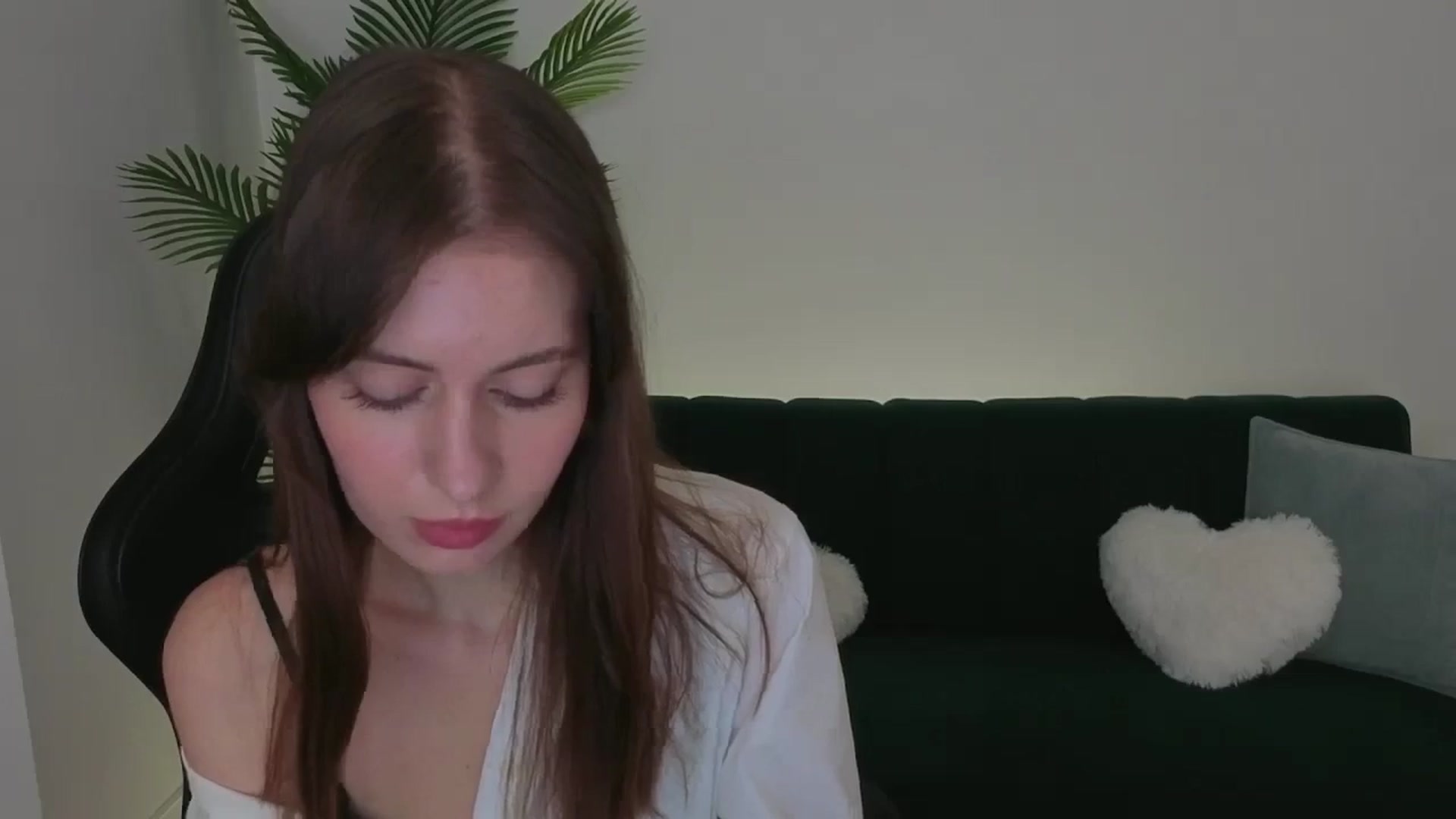 Gallery image thumbnail from Meliora's myfreecams stream on, 12/01/2025, 15:26 image 12 of 20