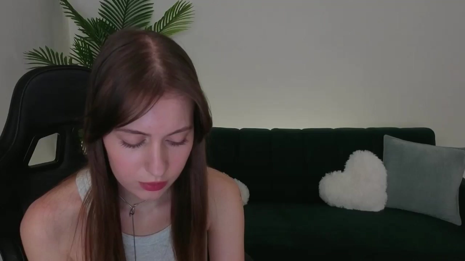Gallery image thumbnail from Meliora's myfreecams stream on, 12/04/2025, 15:24 image 1 of 20
