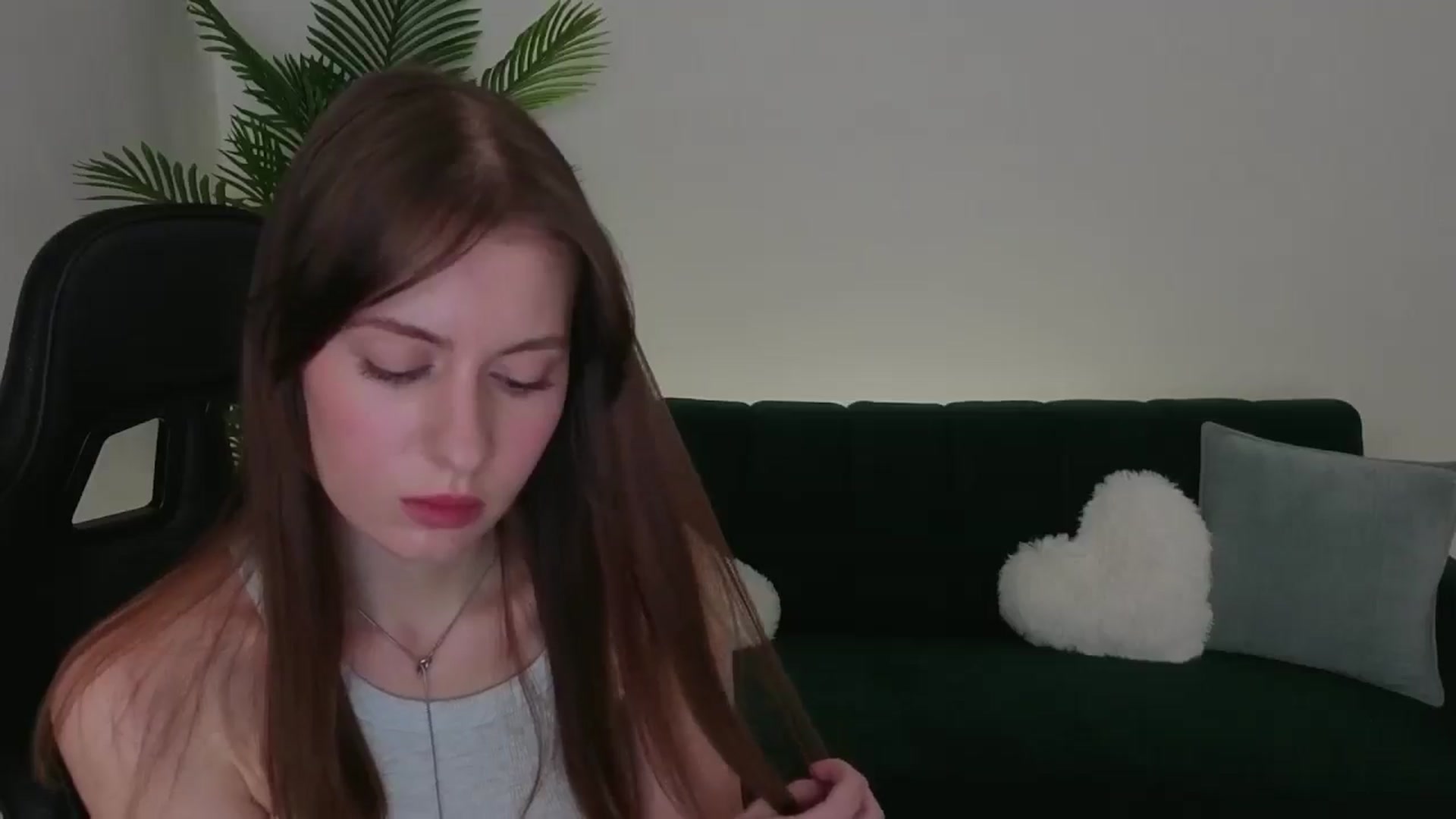 Gallery image thumbnail from Meliora's myfreecams stream on, 12/04/2025, 15:24 image 11 of 20