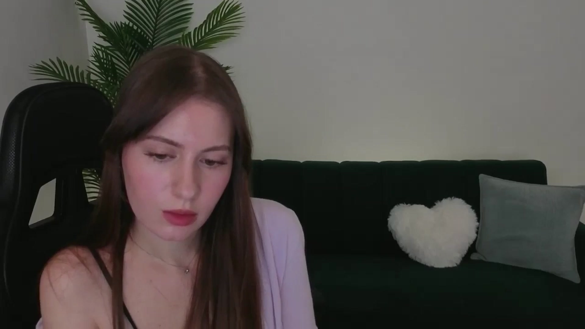 Gallery image thumbnail from Meliora's myfreecams stream on, 12/05/2025, 14:19 image 12 of 20