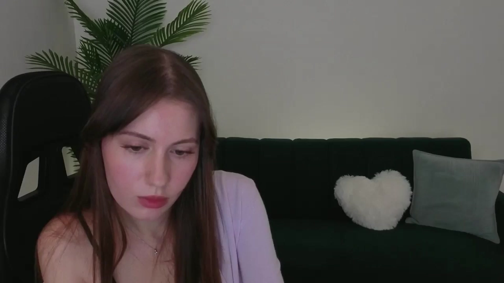 Gallery image thumbnail from Meliora's myfreecams stream on, 12/05/2025, 14:19 image 15 of 20