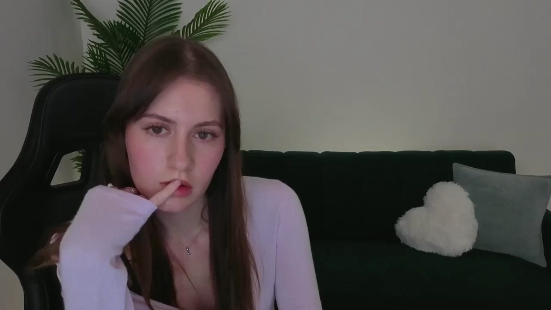 Gallery image thumbnail from Meliora's myfreecams stream on, 12/05/2025, 14:51 image 3 of 20
