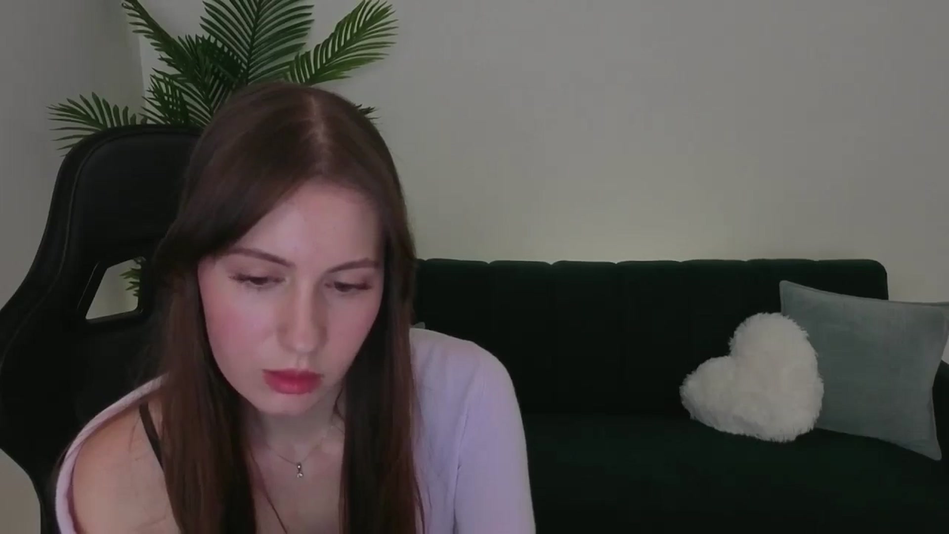 Gallery image thumbnail from Meliora's myfreecams stream on, 12/05/2025, 14:51 image 6 of 20