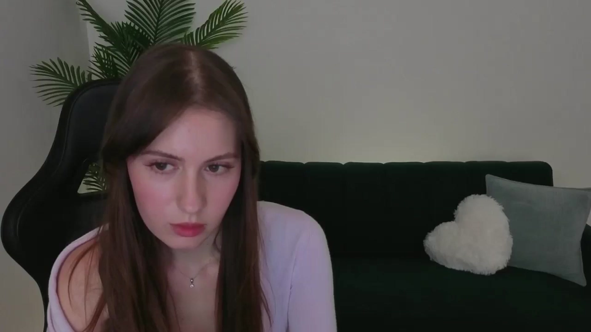Gallery image thumbnail from Meliora's myfreecams stream on, 12/05/2025, 14:51 image 16 of 20