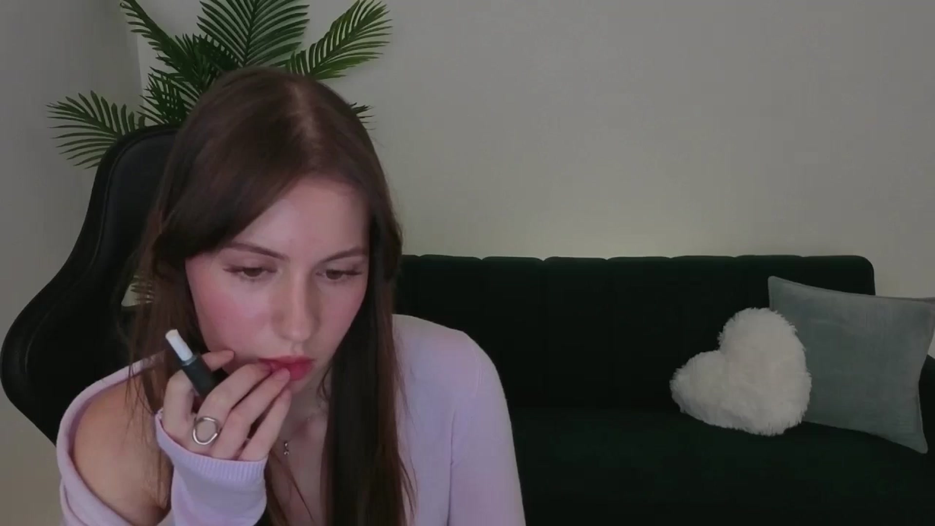Gallery image thumbnail from Meliora's myfreecams stream on, 12/05/2025, 14:51 image 9 of 20