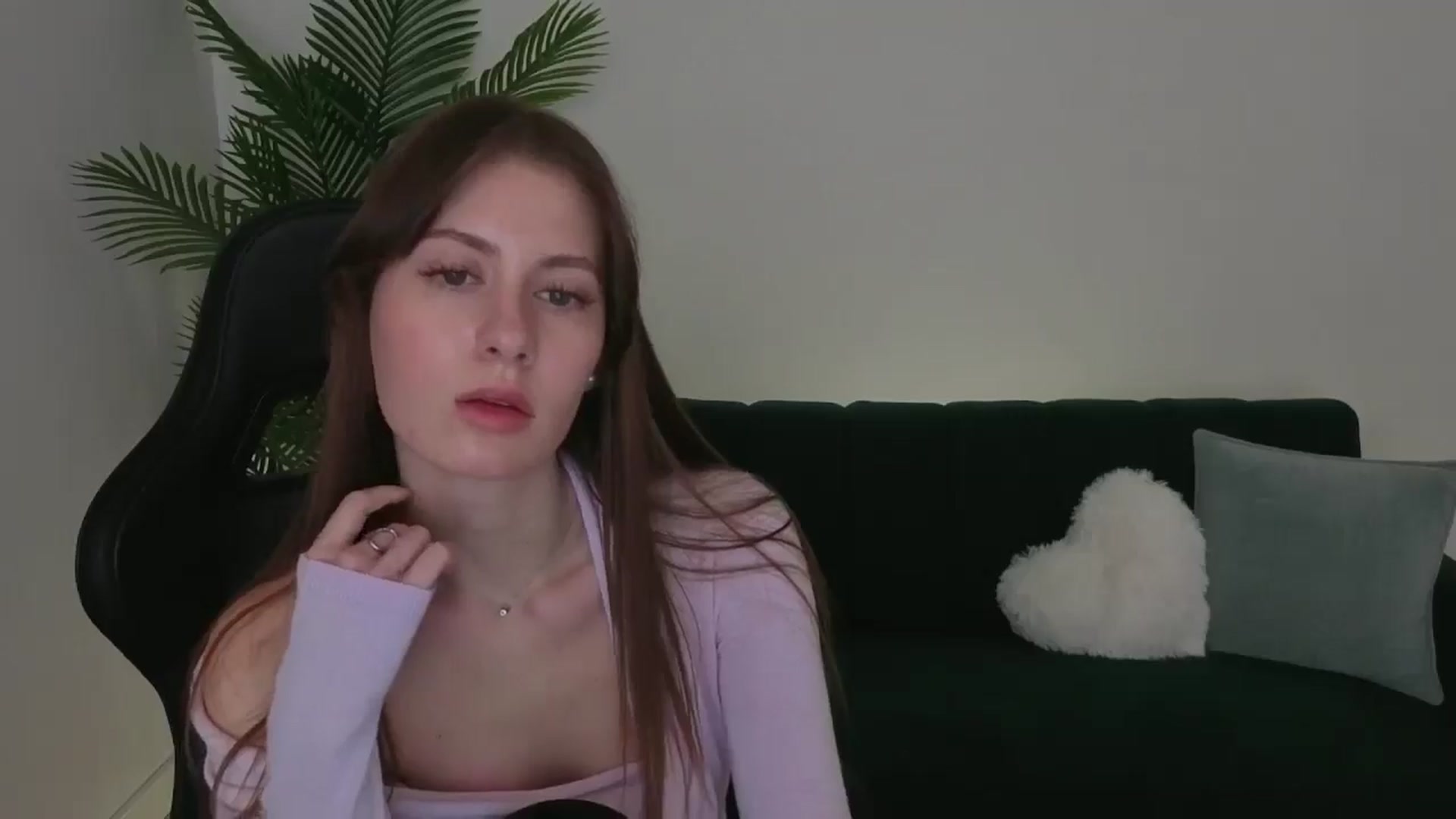 Gallery image thumbnail from Meliora's myfreecams stream on, 12/05/2025, 17:26 image 10 of 20