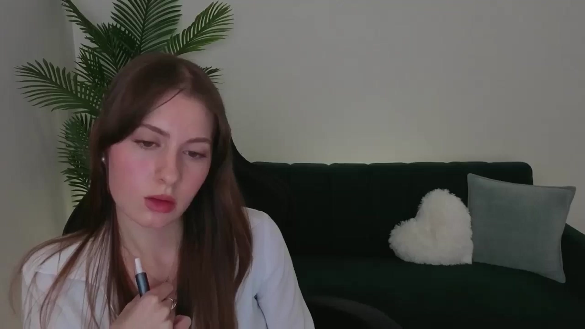 Gallery image thumbnail from Meliora's myfreecams stream on, 12/06/2025, 14:17 image 18 of 20