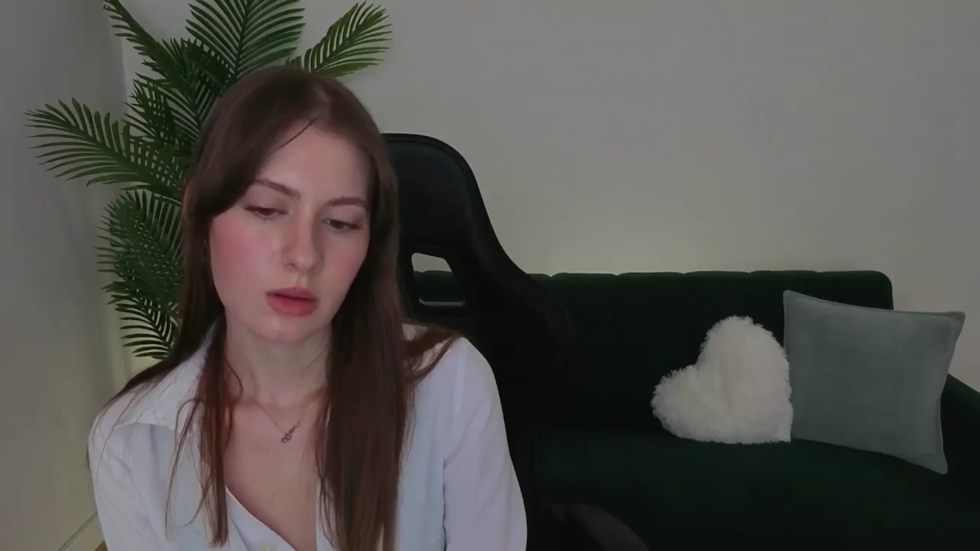 Gallery image thumbnail from Meliora's myfreecams stream on, 12/06/2025, 15:23 image 16 of 20