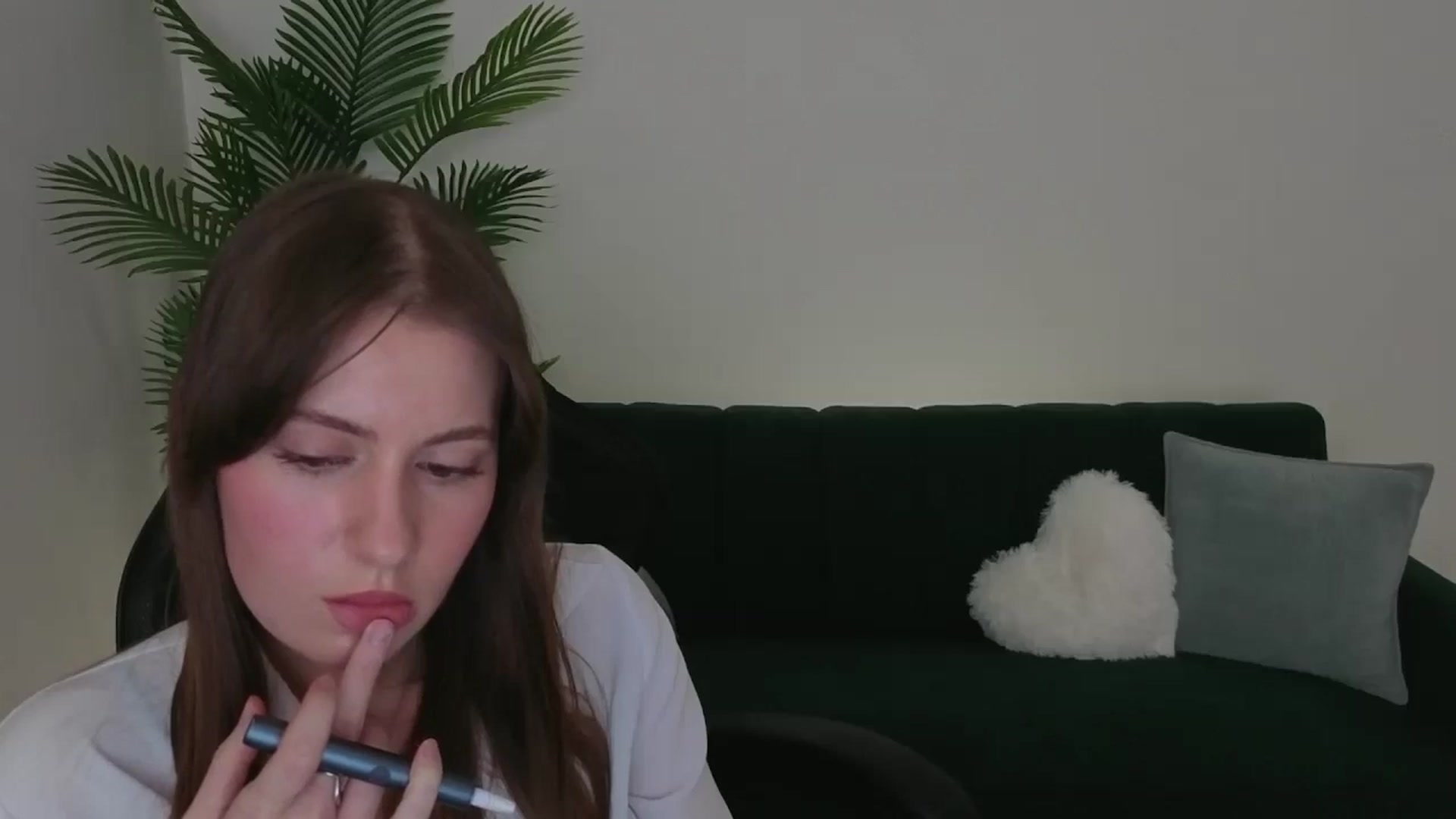 Gallery image thumbnail from Meliora's myfreecams stream on, 12/06/2025, 15:23 image 11 of 20