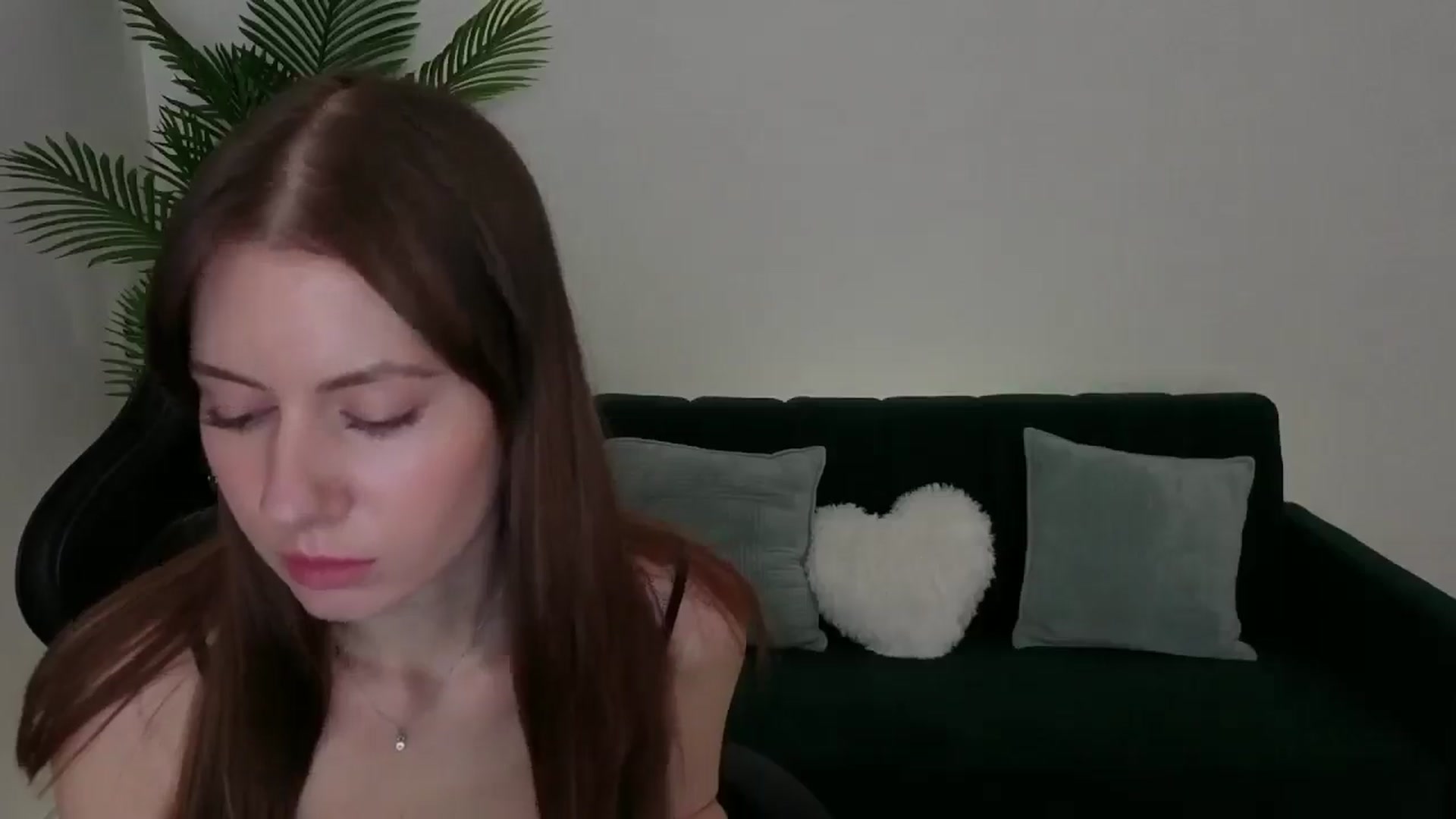 Gallery image thumbnail from Meliora's myfreecams stream on, 12/08/2025, 18:34 image 20 of 20