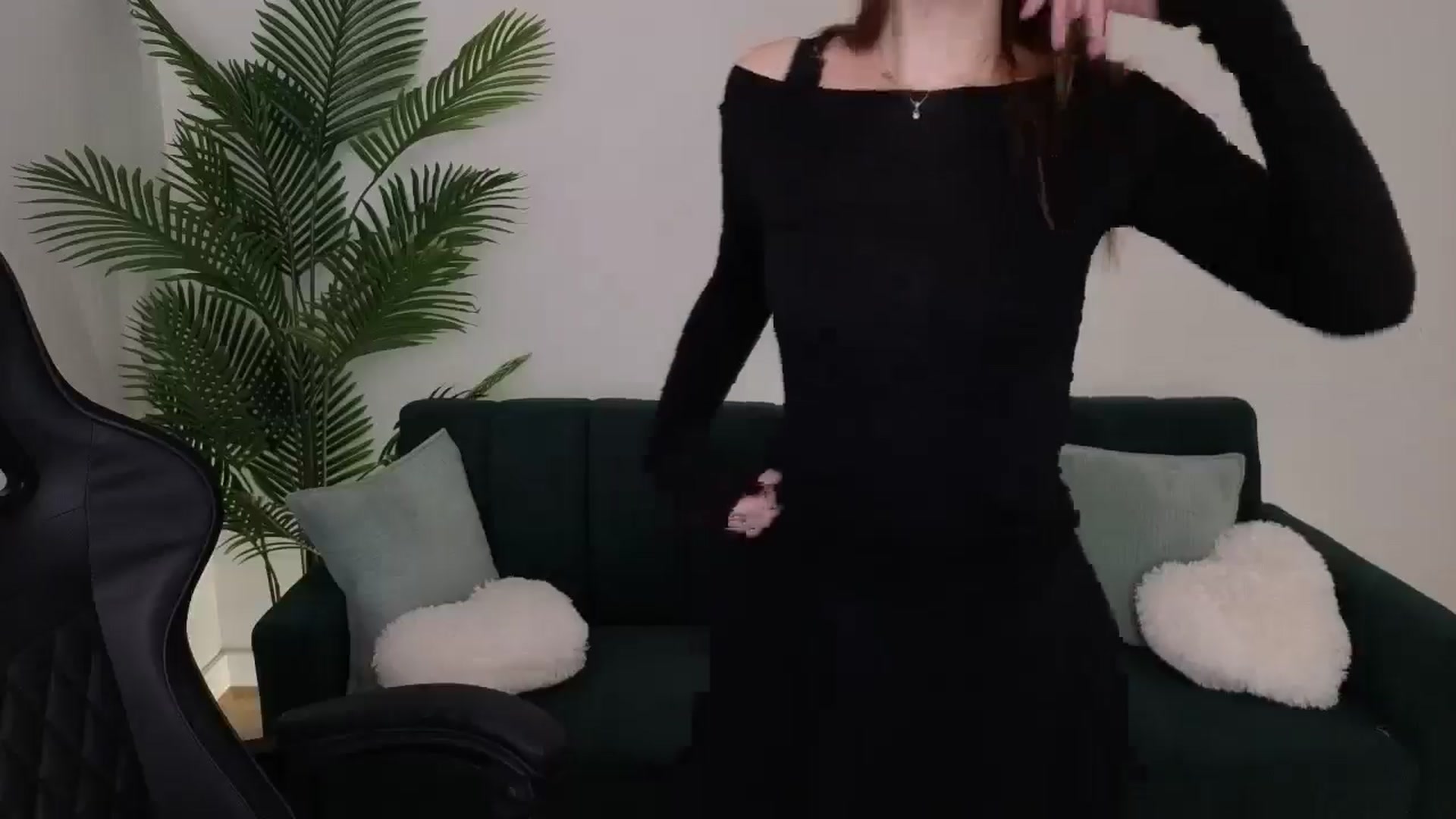 Gallery image thumbnail from Meliora's myfreecams stream on, 12/12/2025, 19:47 image 11 of 20