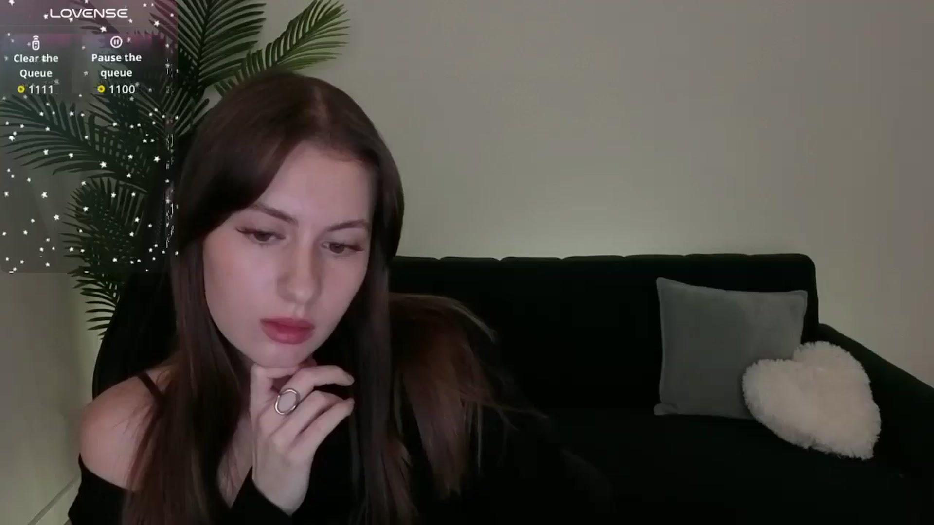 Gallery image thumbnail from Meliora's myfreecams stream on, 12/18/2025, 14:09 image 18 of 20