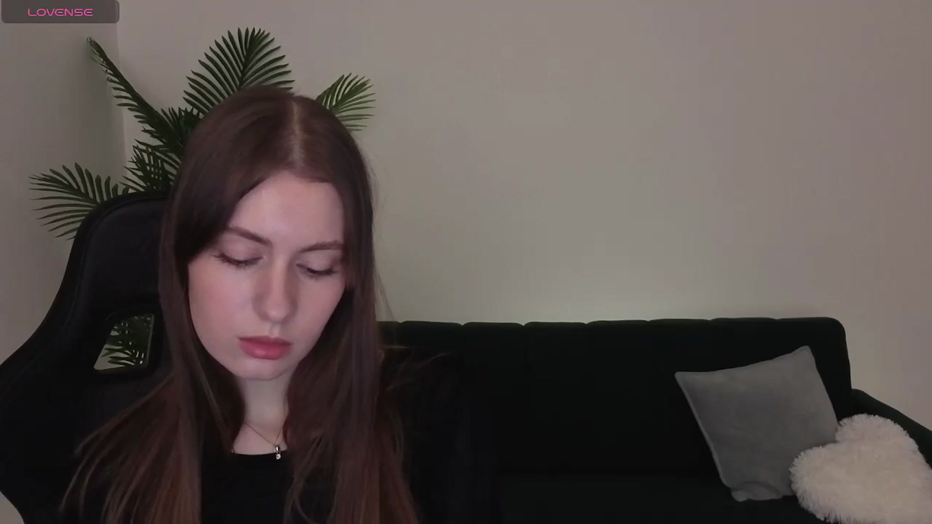 Gallery image thumbnail from Meliora's myfreecams stream on, 12/19/2025, 14:22 image 13 of 20