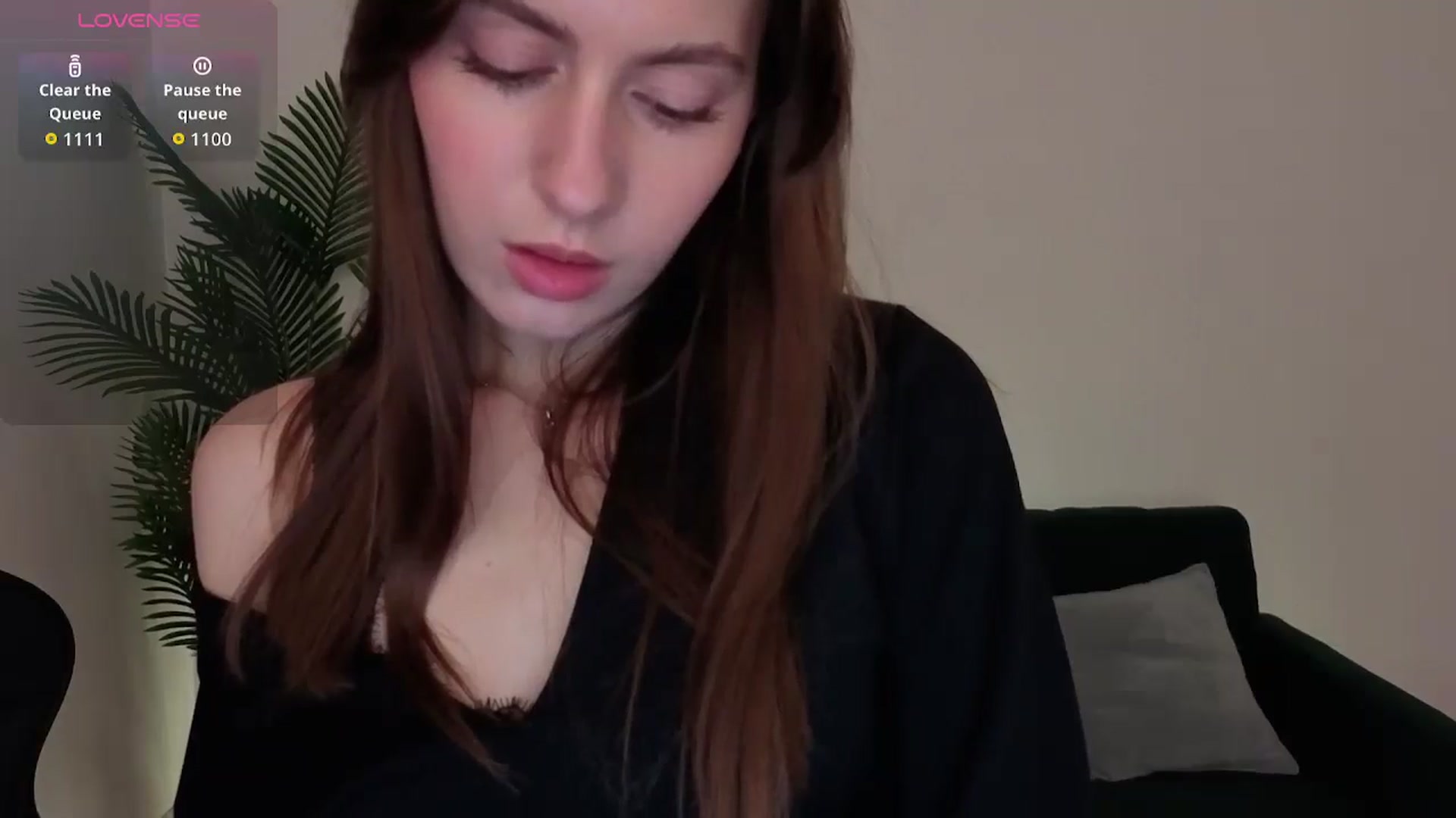 Gallery image thumbnail from Meliora's myfreecams stream on, 12/20/2025, 17:15 image 14 of 20