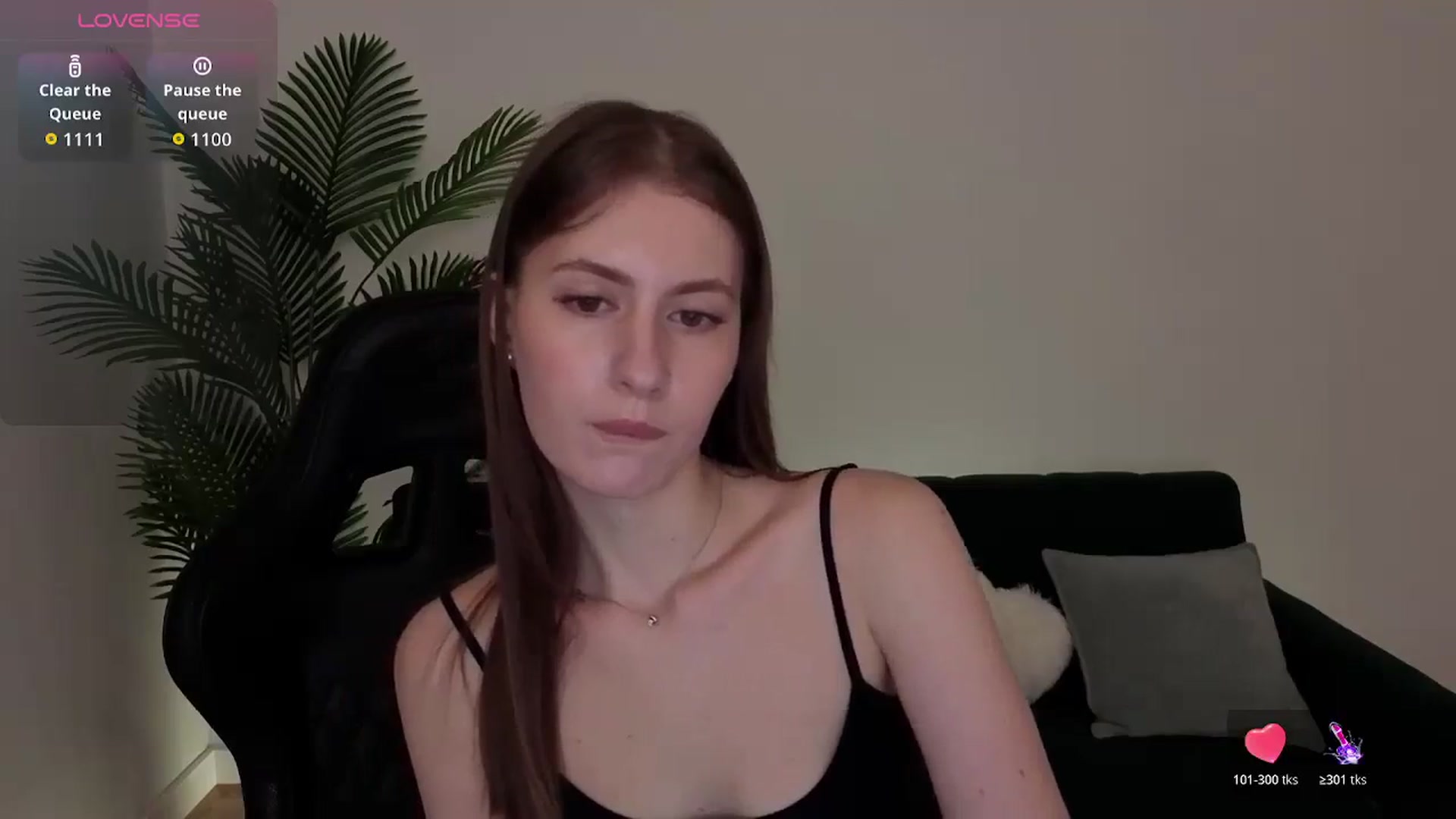 Gallery image thumbnail from Meliora's myfreecams stream on, 12/22/2025, 16:13 image 2 of 20