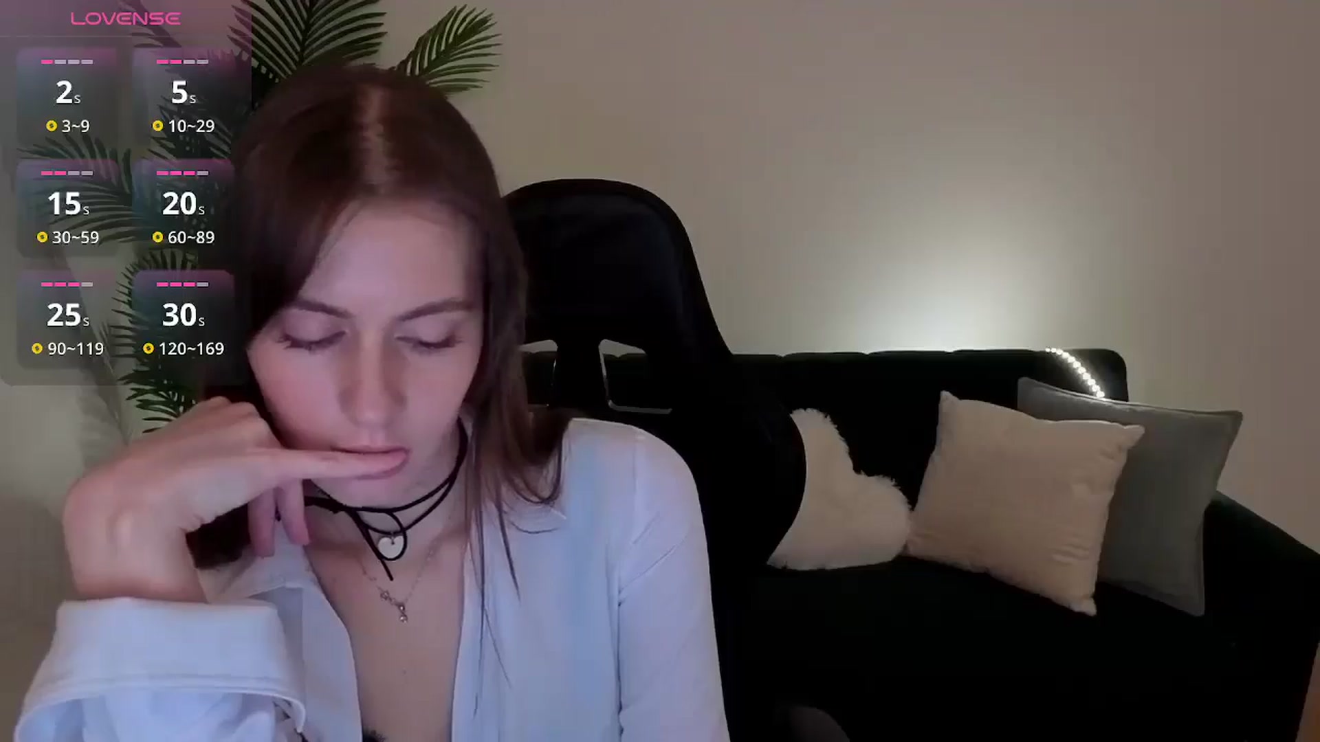 Gallery image thumbnail from Meliora's myfreecams stream on, 12/23/2025, 20:47 image 7 of 20