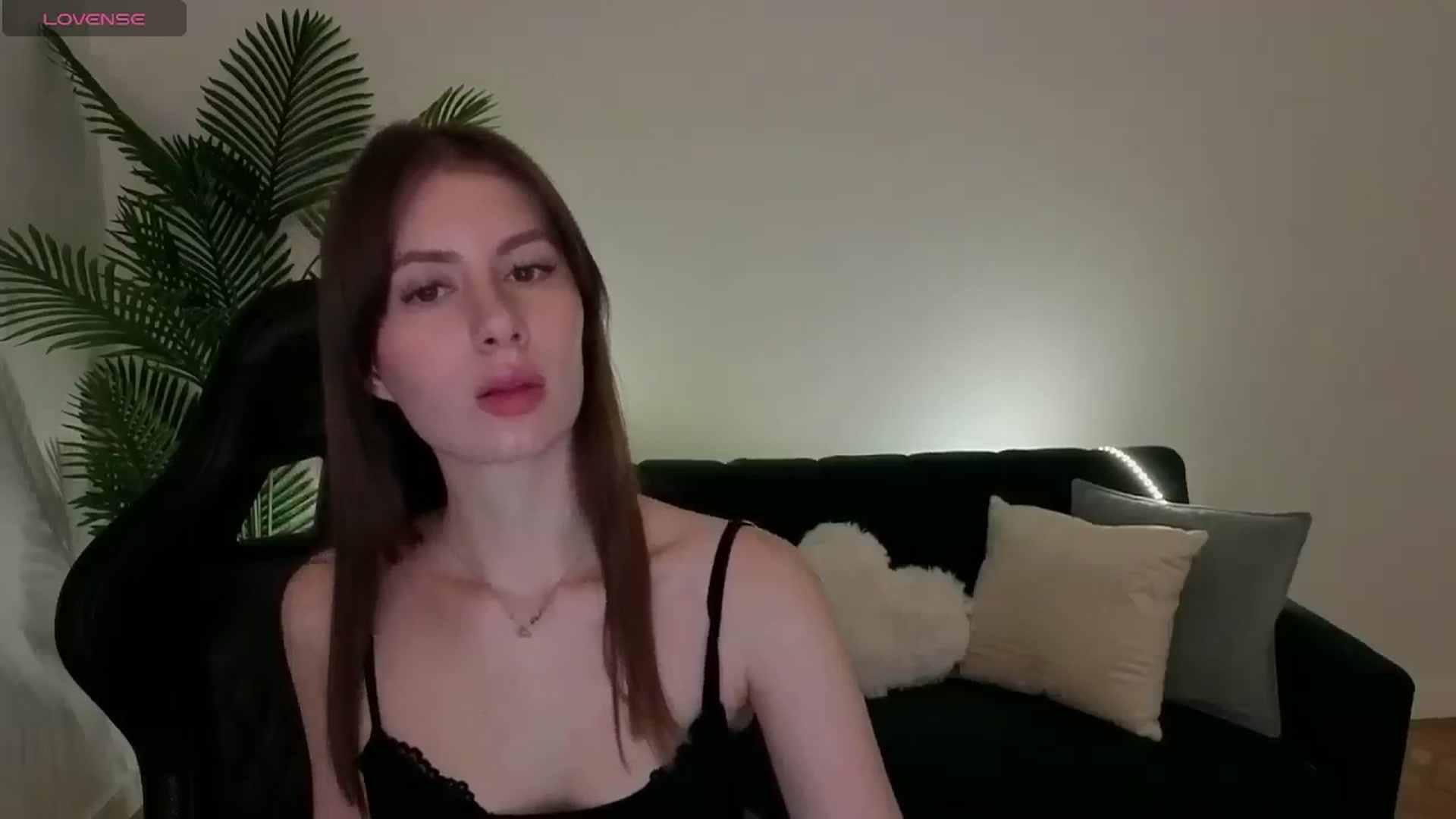 Gallery image thumbnail from Meliora's myfreecams stream on, 01/03/2026, 16:05 image 19 of 20