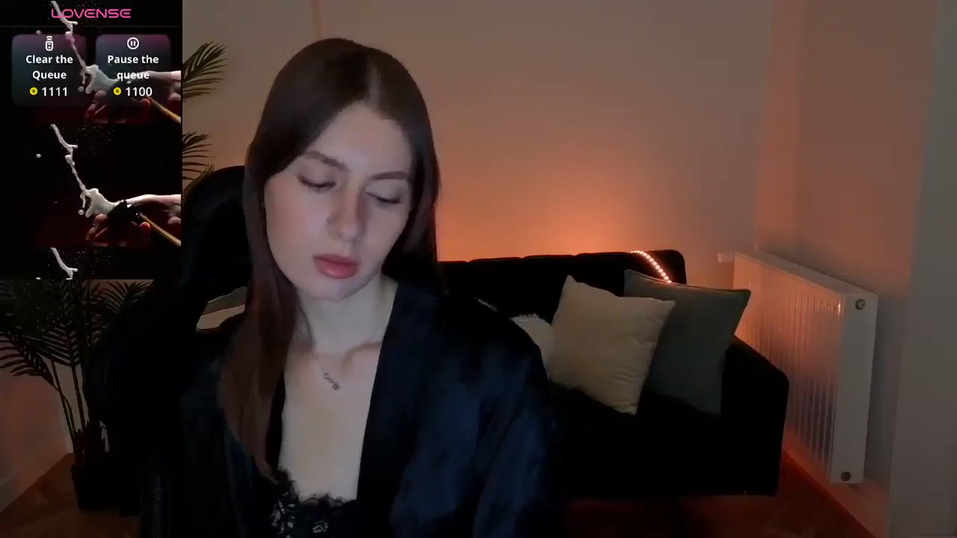 Gallery image thumbnail from Meliora's myfreecams stream on, 01/05/2026, 19:58 image 4 of 20