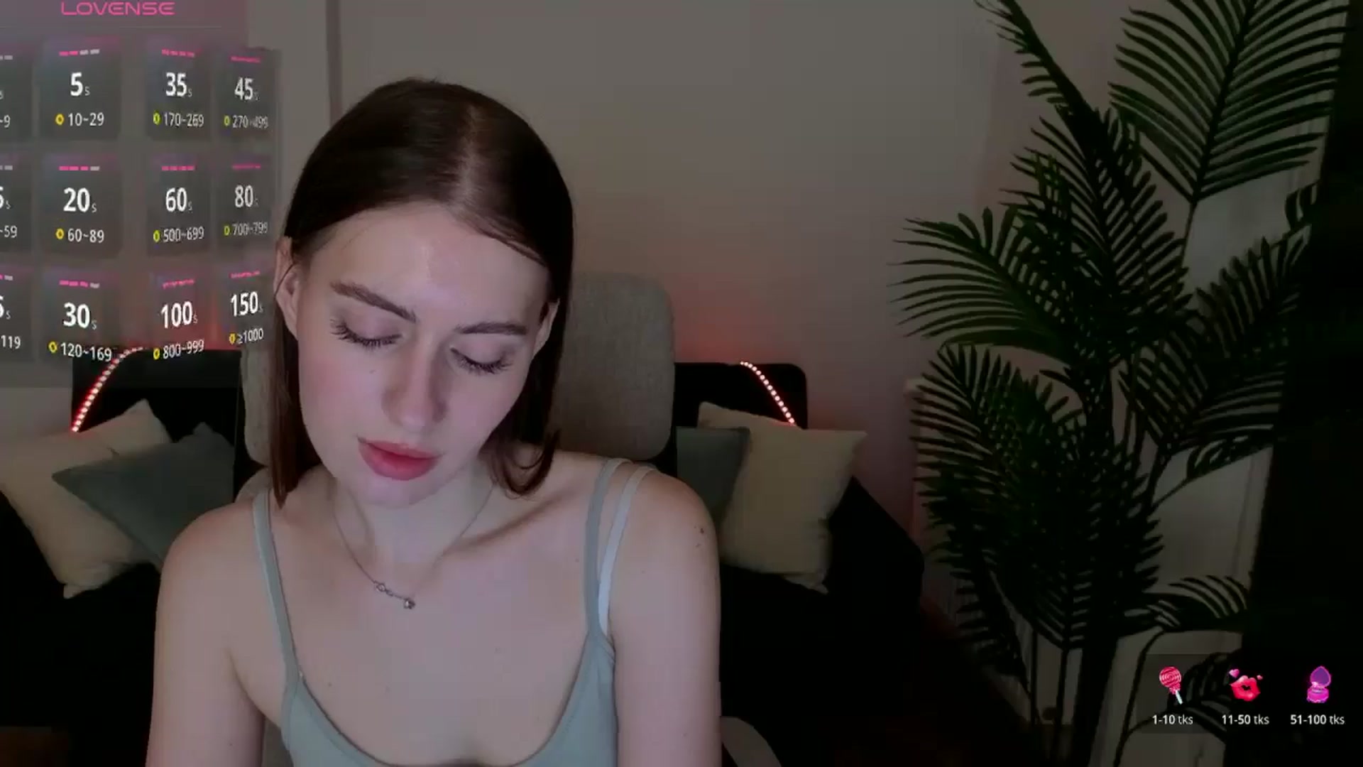 Gallery image thumbnail from Meliora's myfreecams stream on, 03/04/2026, 17:37 image 5 of 20