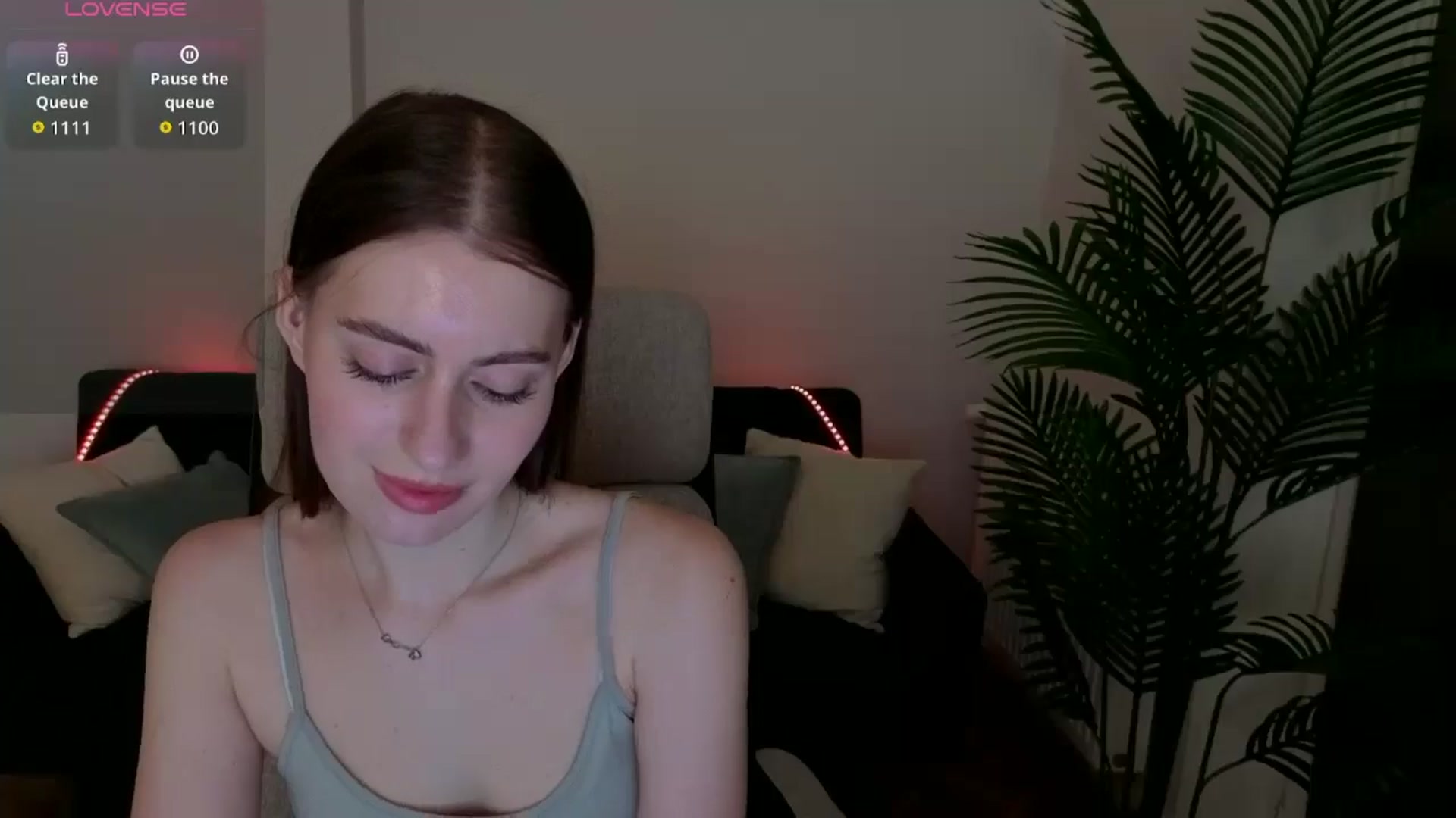 Gallery image thumbnail from Meliora's myfreecams stream on, 03/04/2026, 17:37 image 12 of 20
