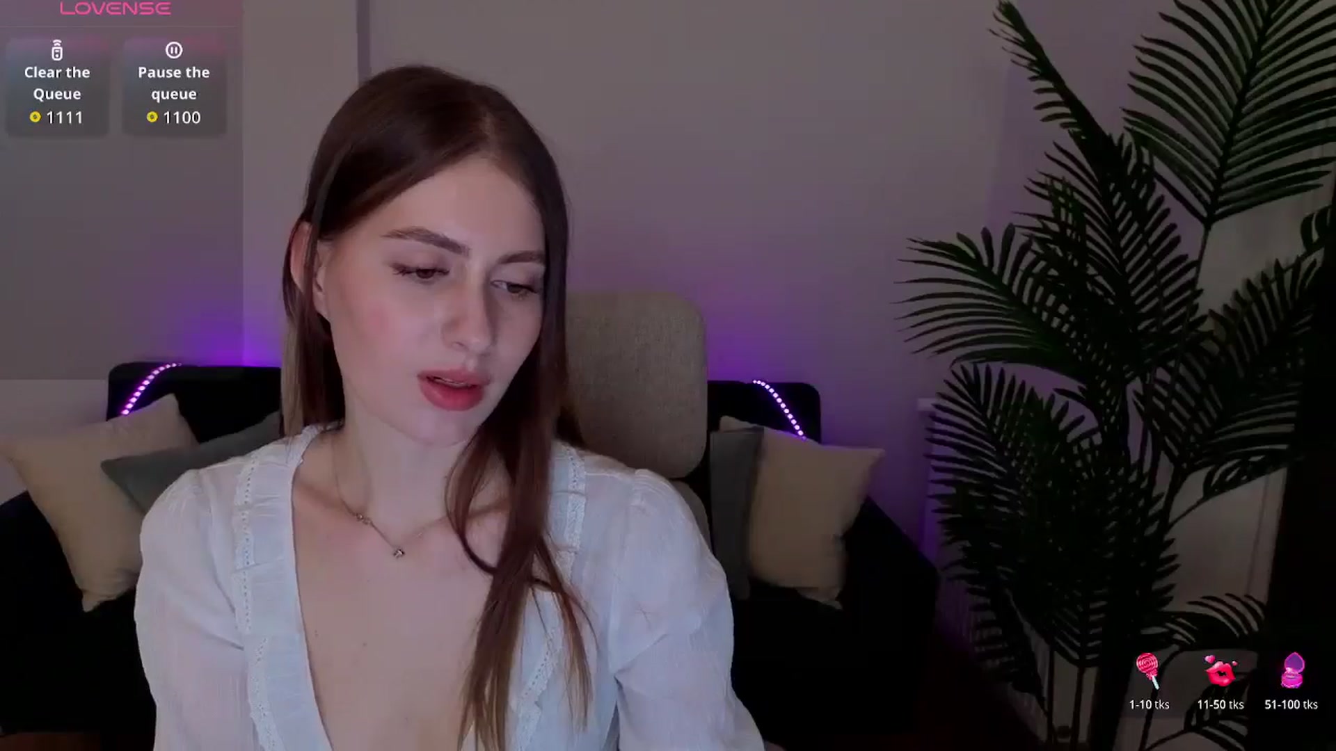 Gallery image thumbnail from Meliora's myfreecams stream on, 03/05/2026, 18:17 image 14 of 20
