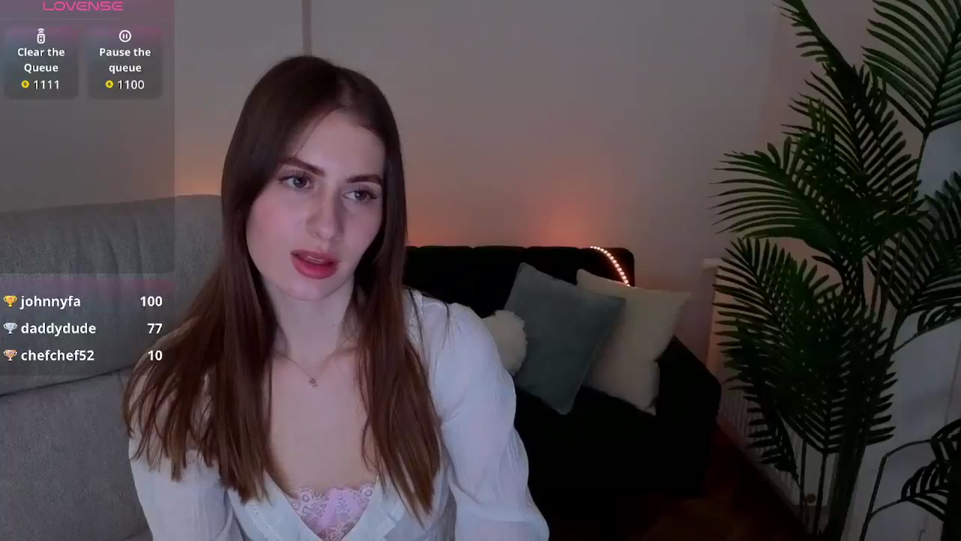Gallery image thumbnail from Meliora's myfreecams stream on, 03/15/2026, 17:11 image 4 of 20
