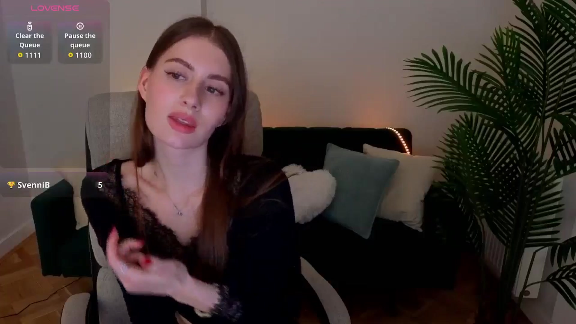Gallery image thumbnail from Meliora's myfreecams stream on, 03/25/2026, 21:12 image 12 of 20