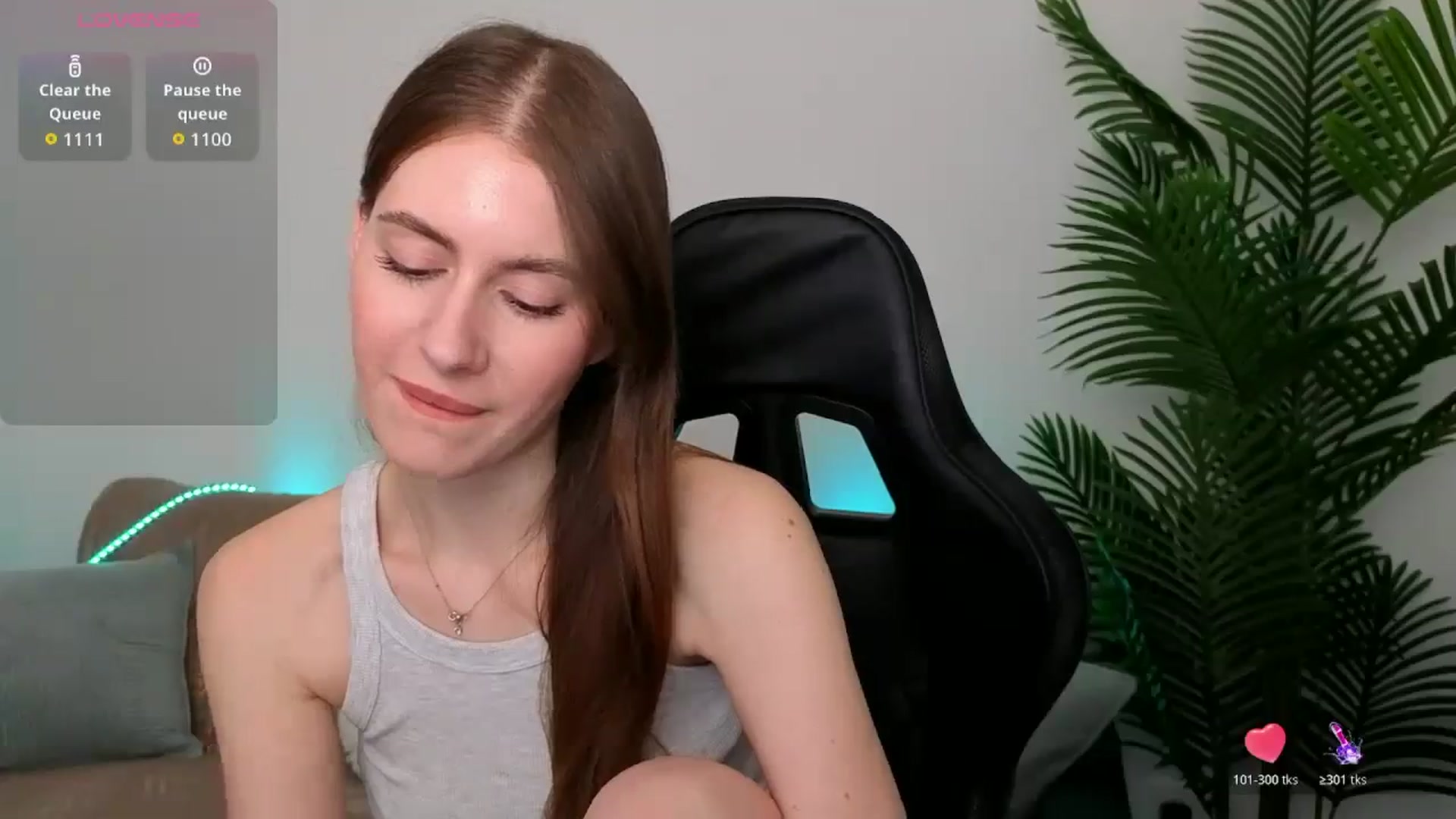 Gallery image thumbnail from Meliora's myfreecams stream on, 04/06/2026, 17:57 image 5 of 20