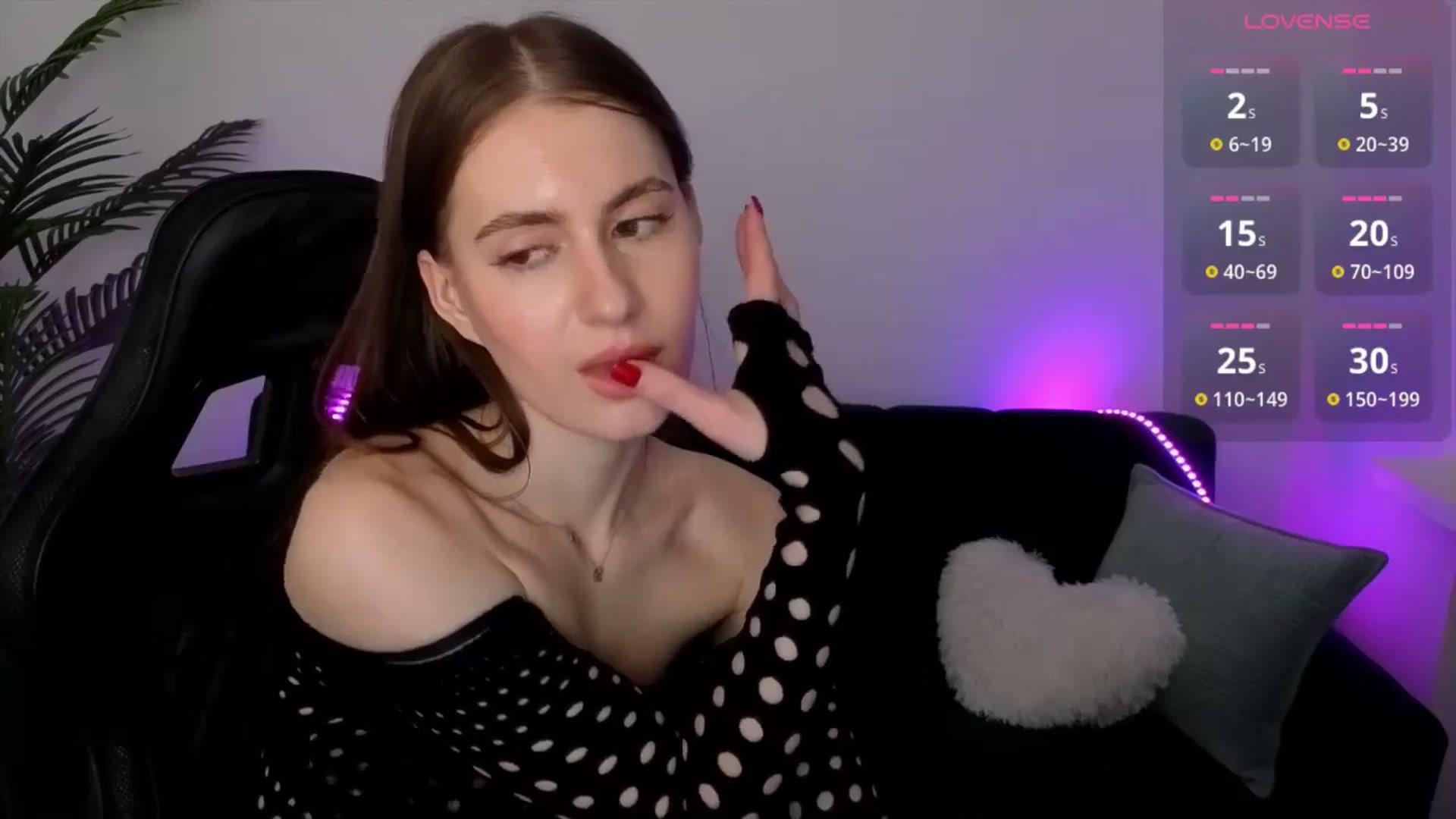 Gallery image thumbnail from Meliora's myfreecams stream on, 04/11/2026, 22:54 image 19 of 20