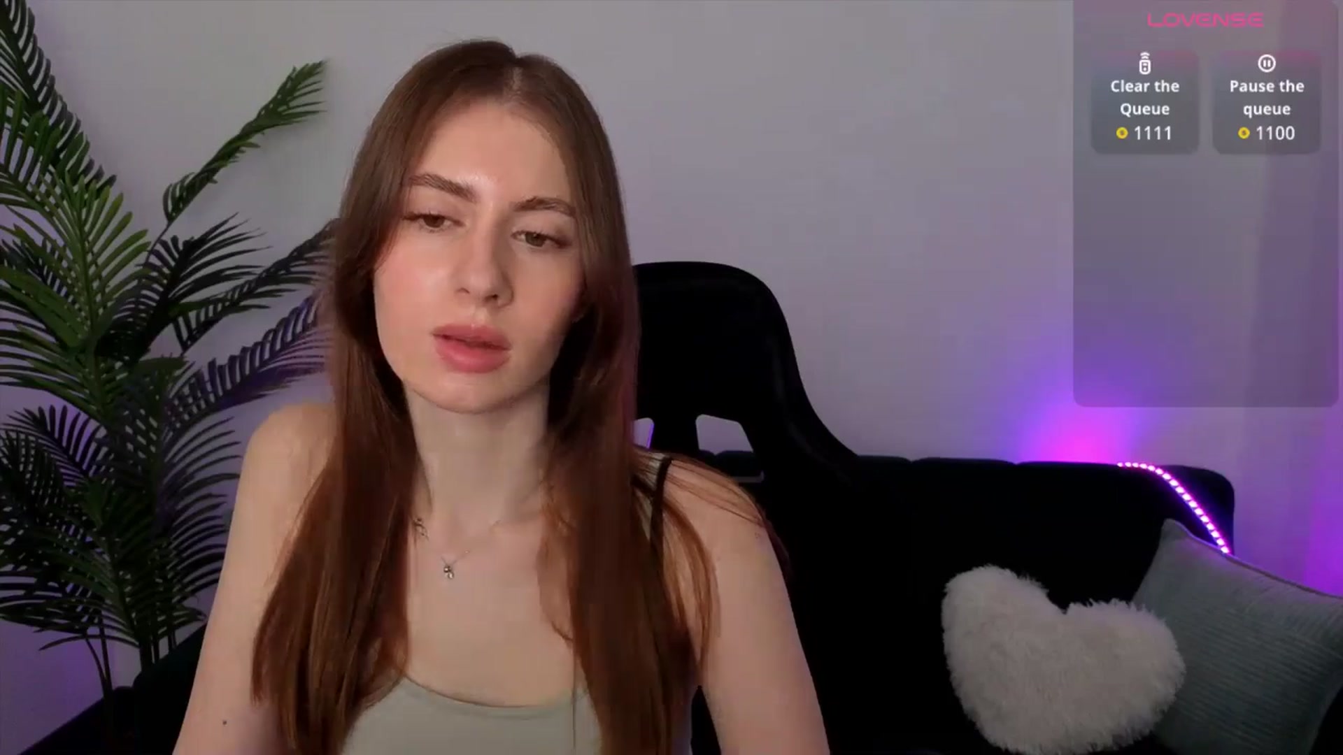 Gallery image thumbnail from Meliora's myfreecams stream on, 04/12/2026, 15:38 image 10 of 20