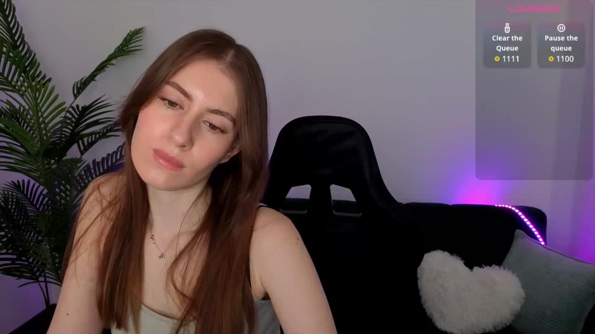 Gallery image thumbnail from Meliora's myfreecams stream on, 04/12/2026, 15:38 image 7 of 20